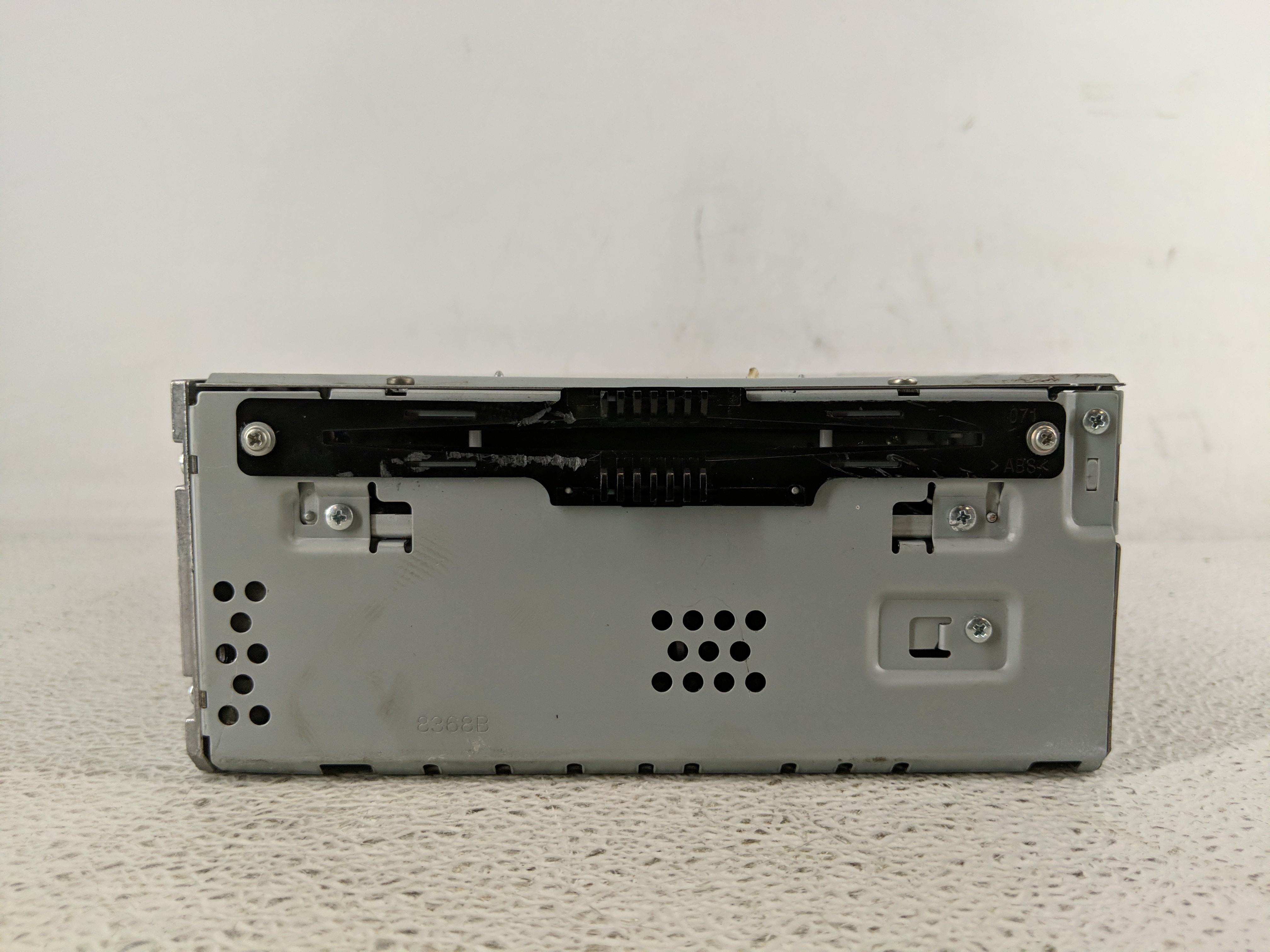 2017-2019 Ford Escape Am Fm Cd Player Radio Receiver 1198986 - Oemusedautoparts1.com