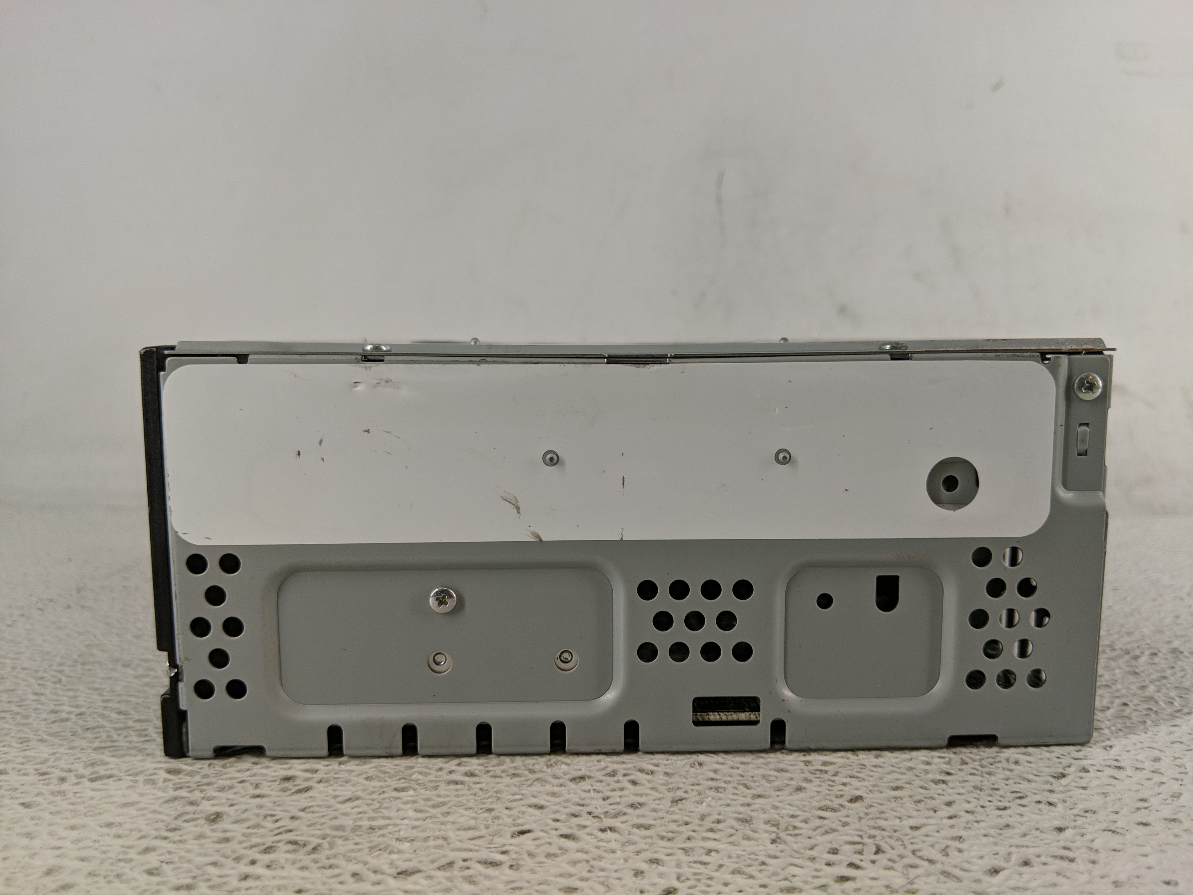 2015-2019 Ford Escape Am Fm Cd Player Radio Receiver 1198990 - Oemusedautoparts1.com