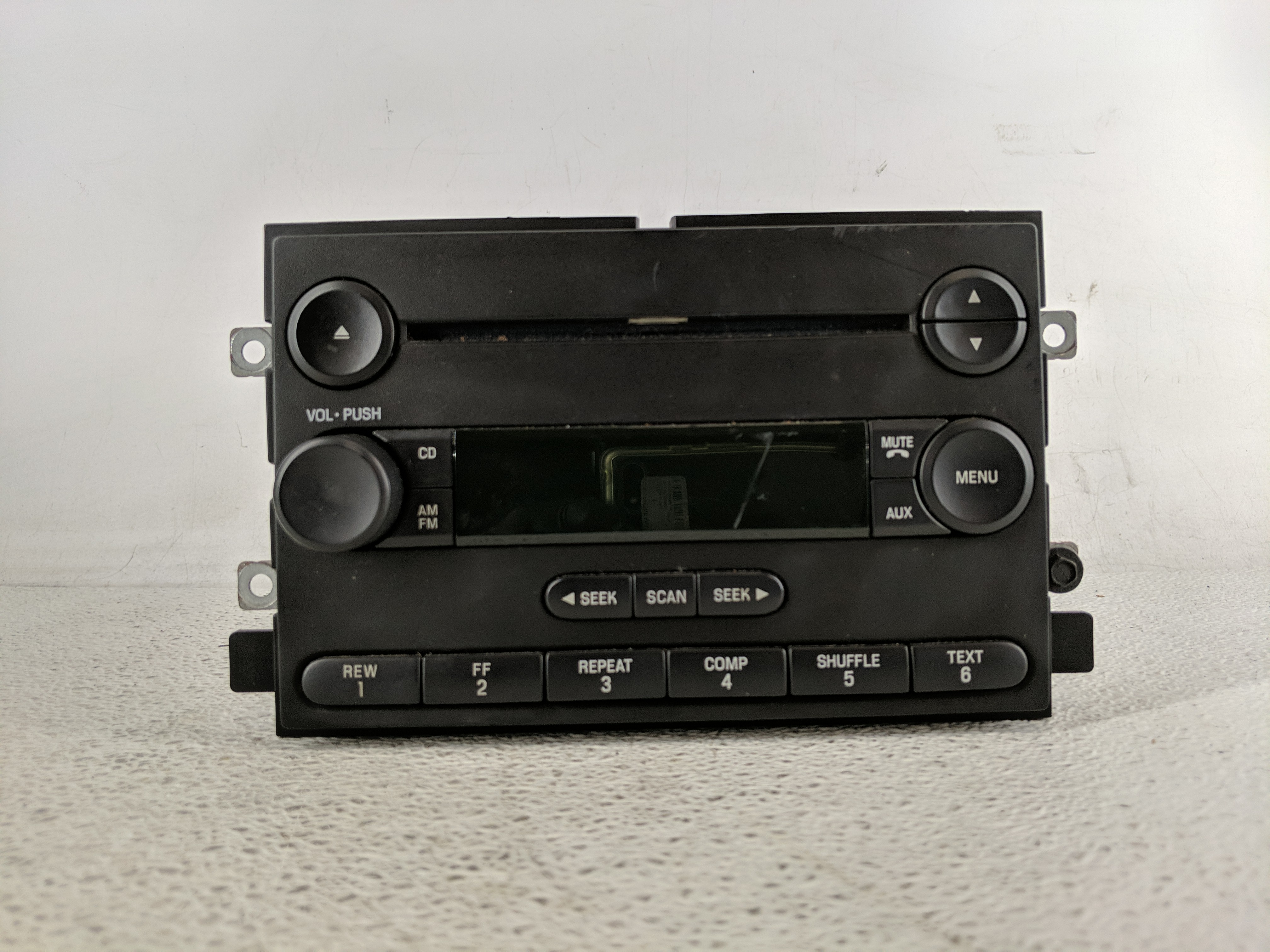 2004-2004 Ford F-150 Am Fm Cd Player Radio Receiver 1198991 - Oemusedautoparts1.com