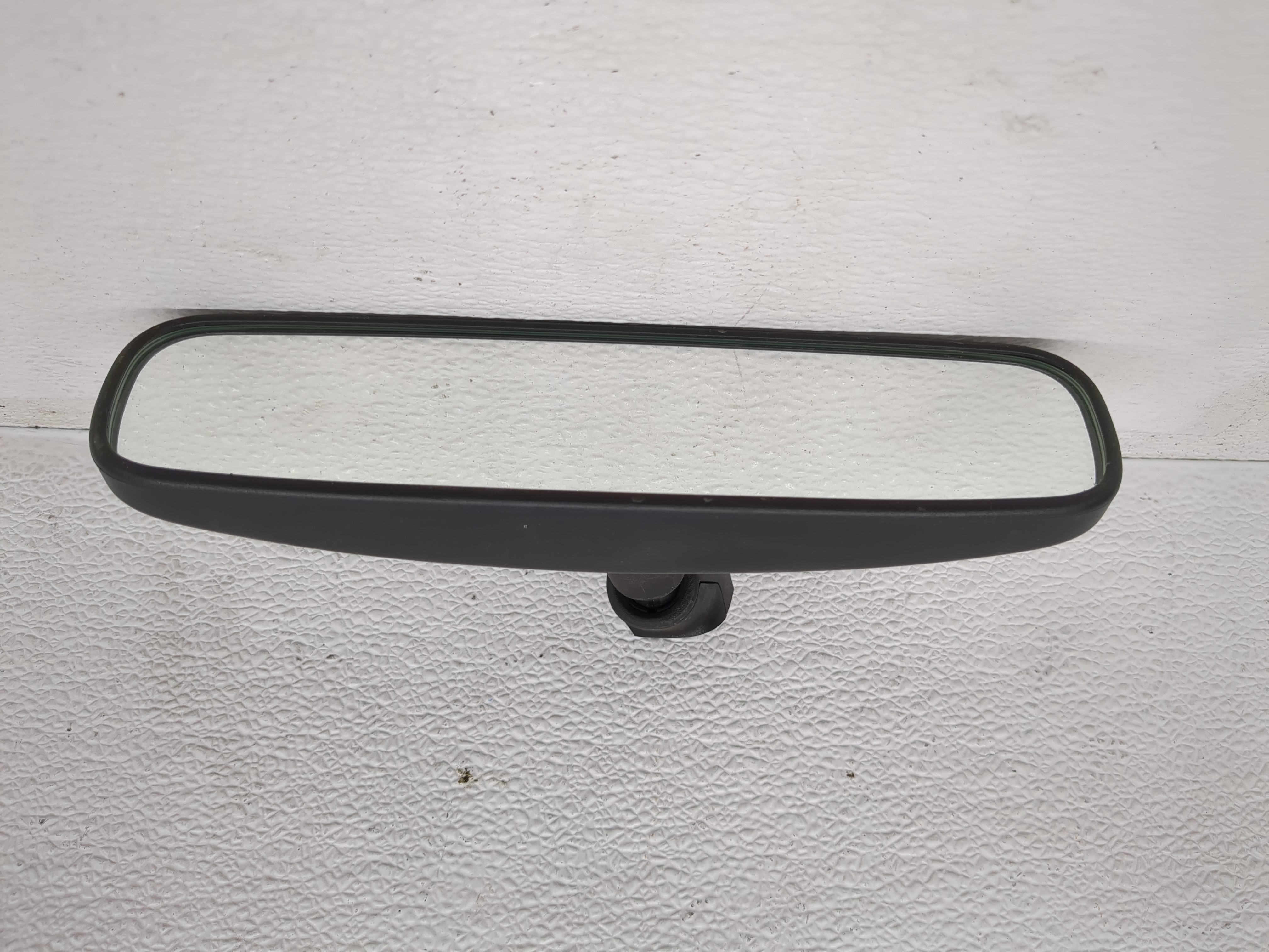 2017-2021 Nissan Rogue Sport Interior Rear View Mirror Oem 1199031 - Oemusedautoparts1.com