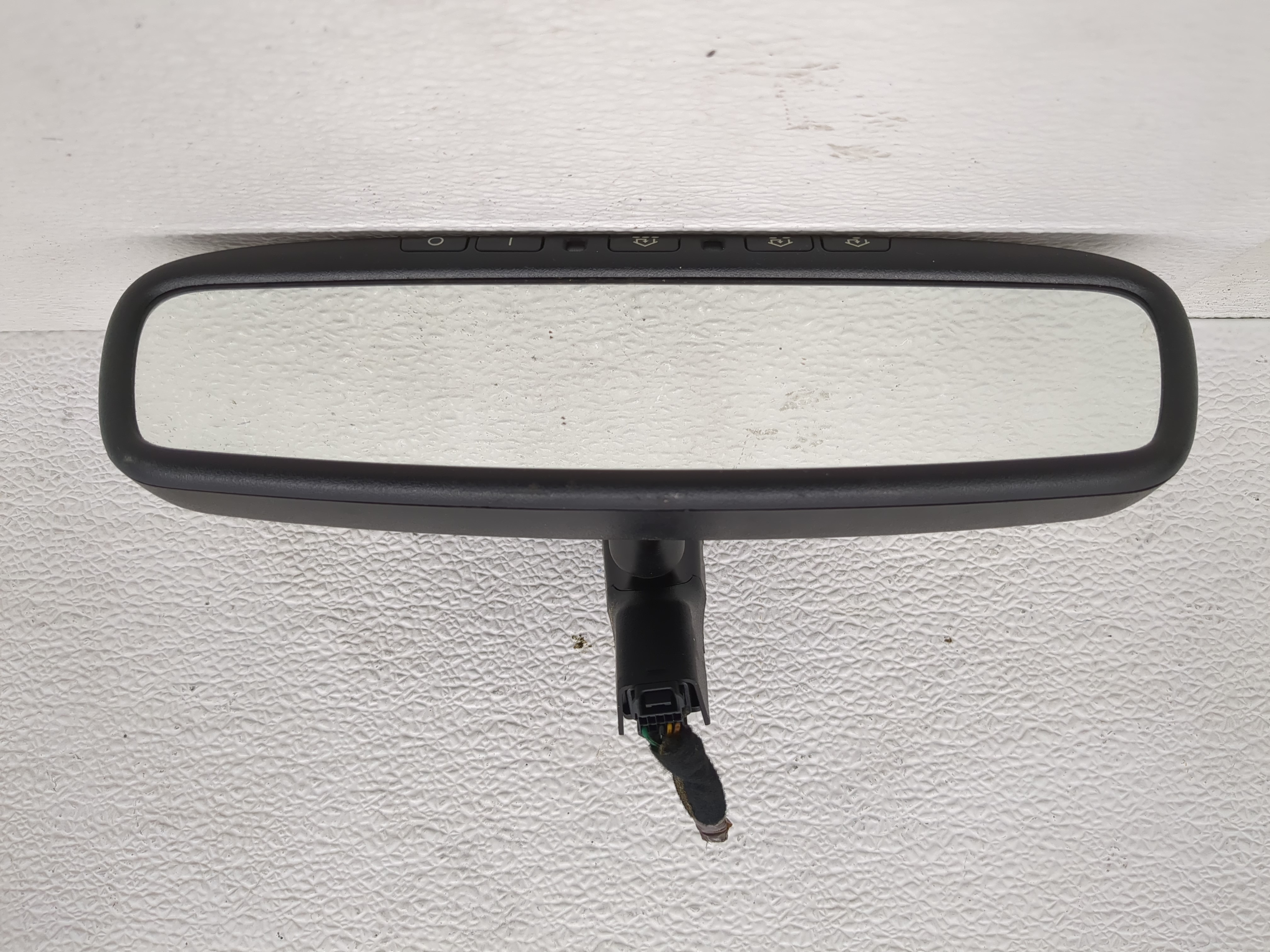 2015-2020 Kia Sedona Interior Rear View Mirror Oem 1199035 - Oemusedautoparts1.com