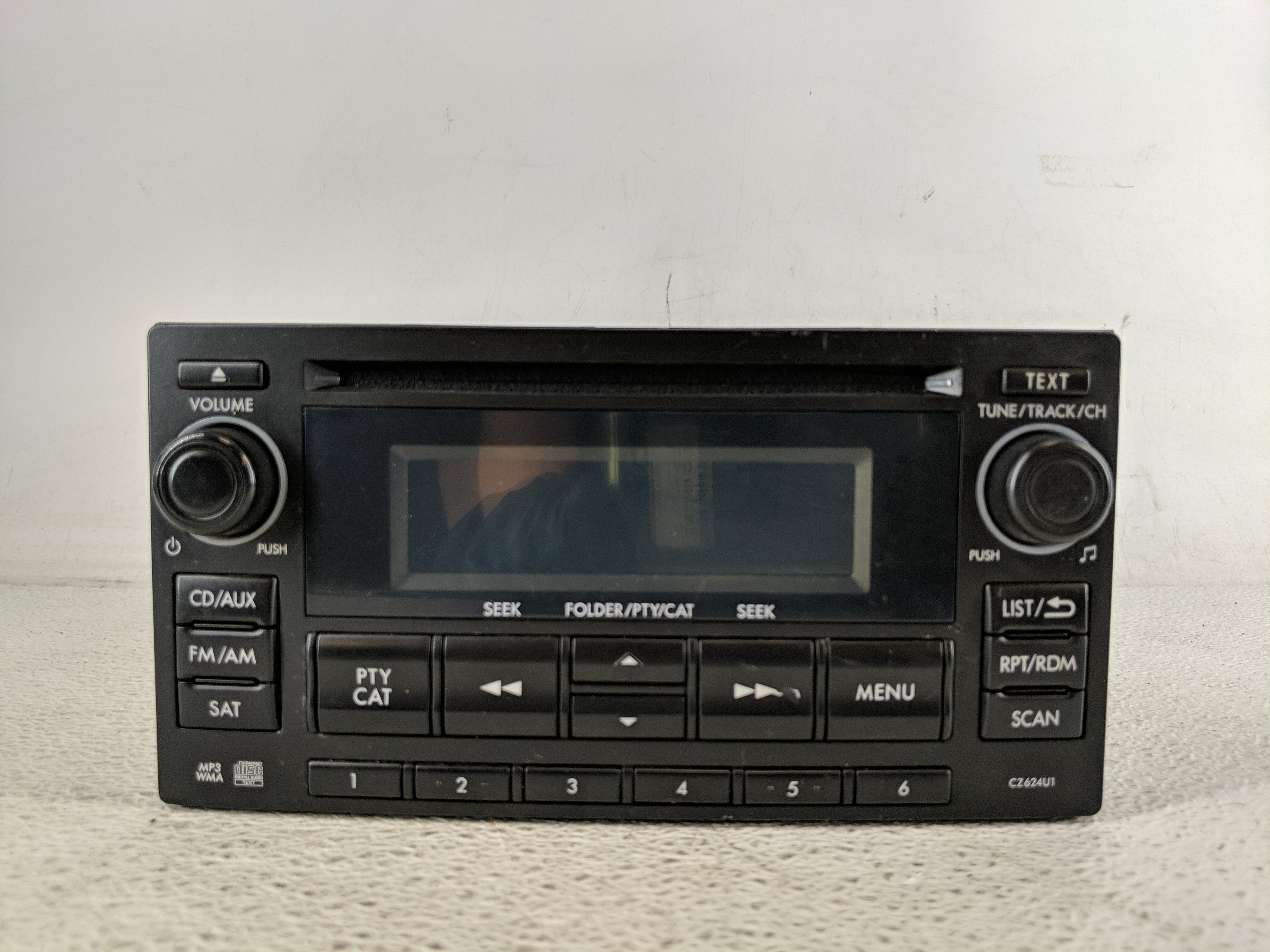 2011-2014 Subaru Impreza Am Fm Cd Player Radio Receiver 1199060 - Oemusedautoparts1.com