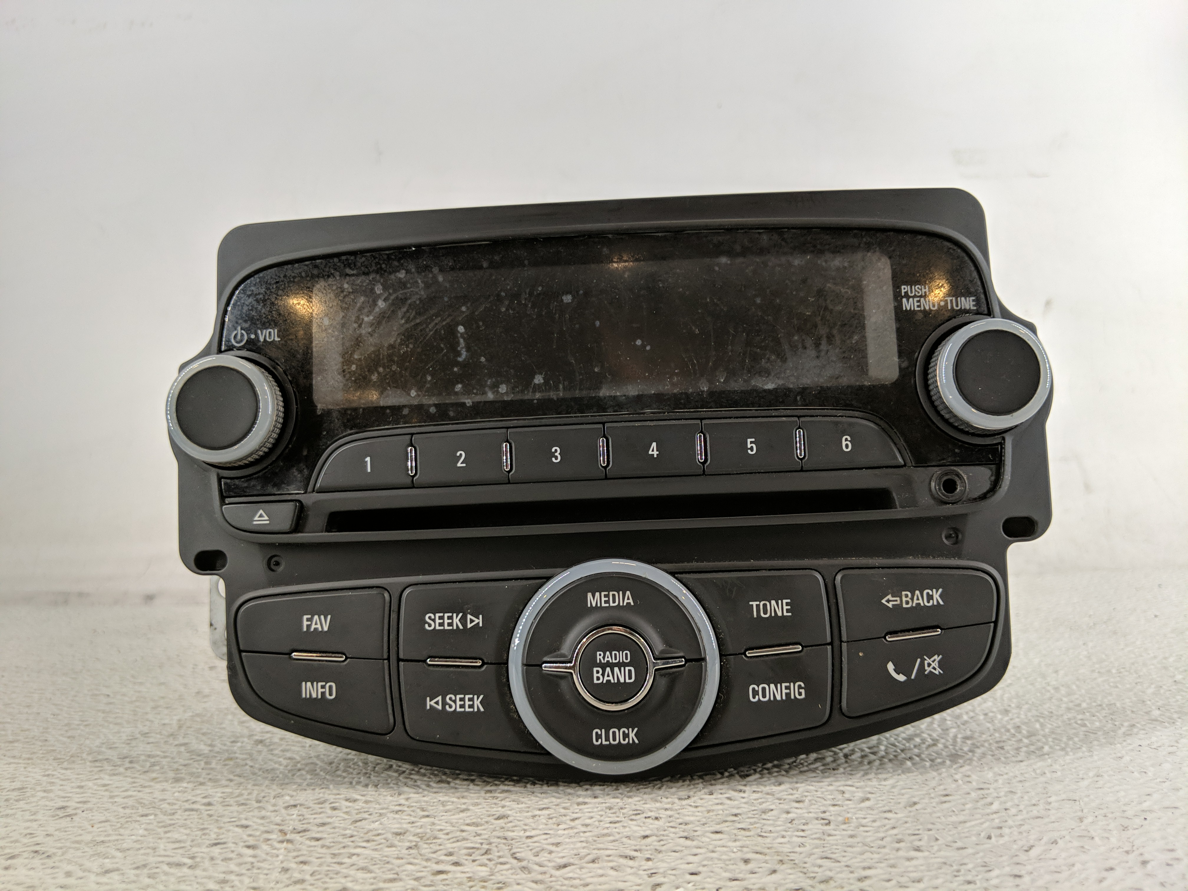 2015-2015 Chevrolet Sonic Am Fm Cd Player Radio Receiver 1199064 - Oemusedautoparts1.com