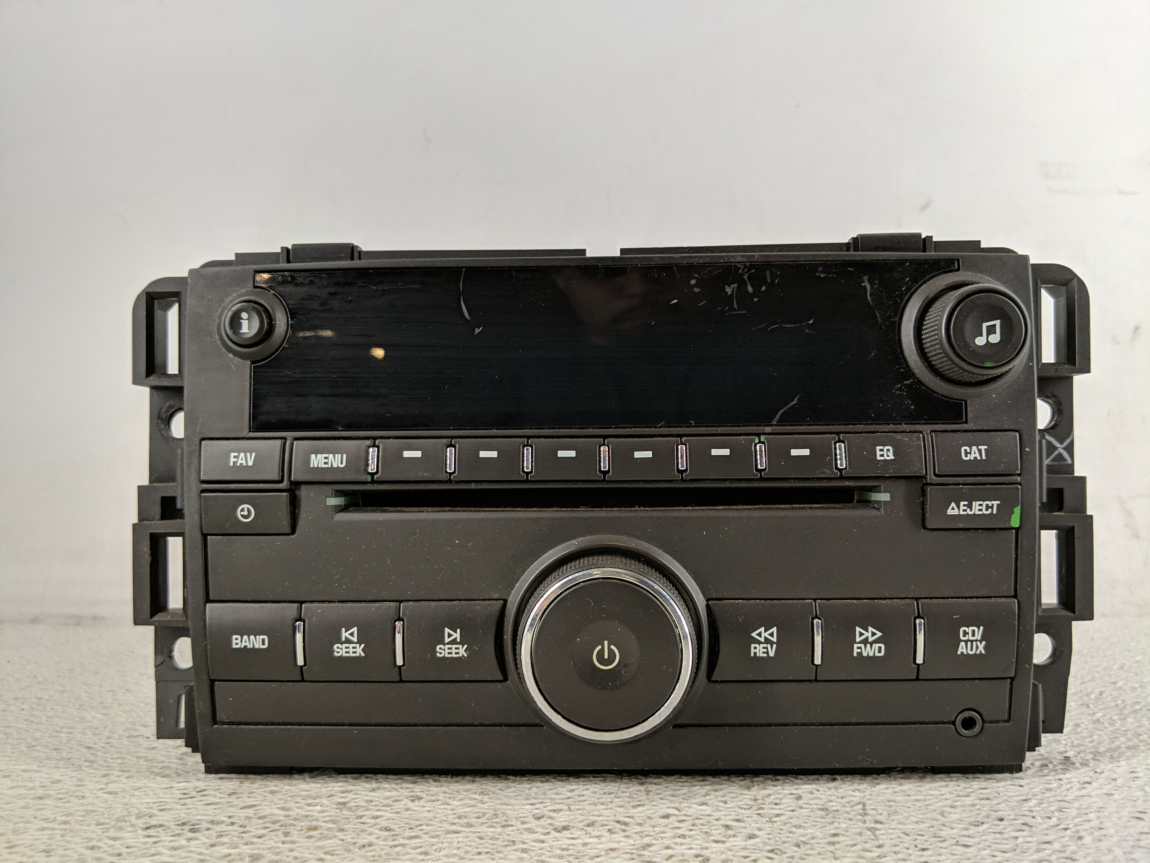 2007-2013 Chevrolet Silverado 1500 Am Fm Cd Player Radio Receiver 1199072 - Oemusedautoparts1.com