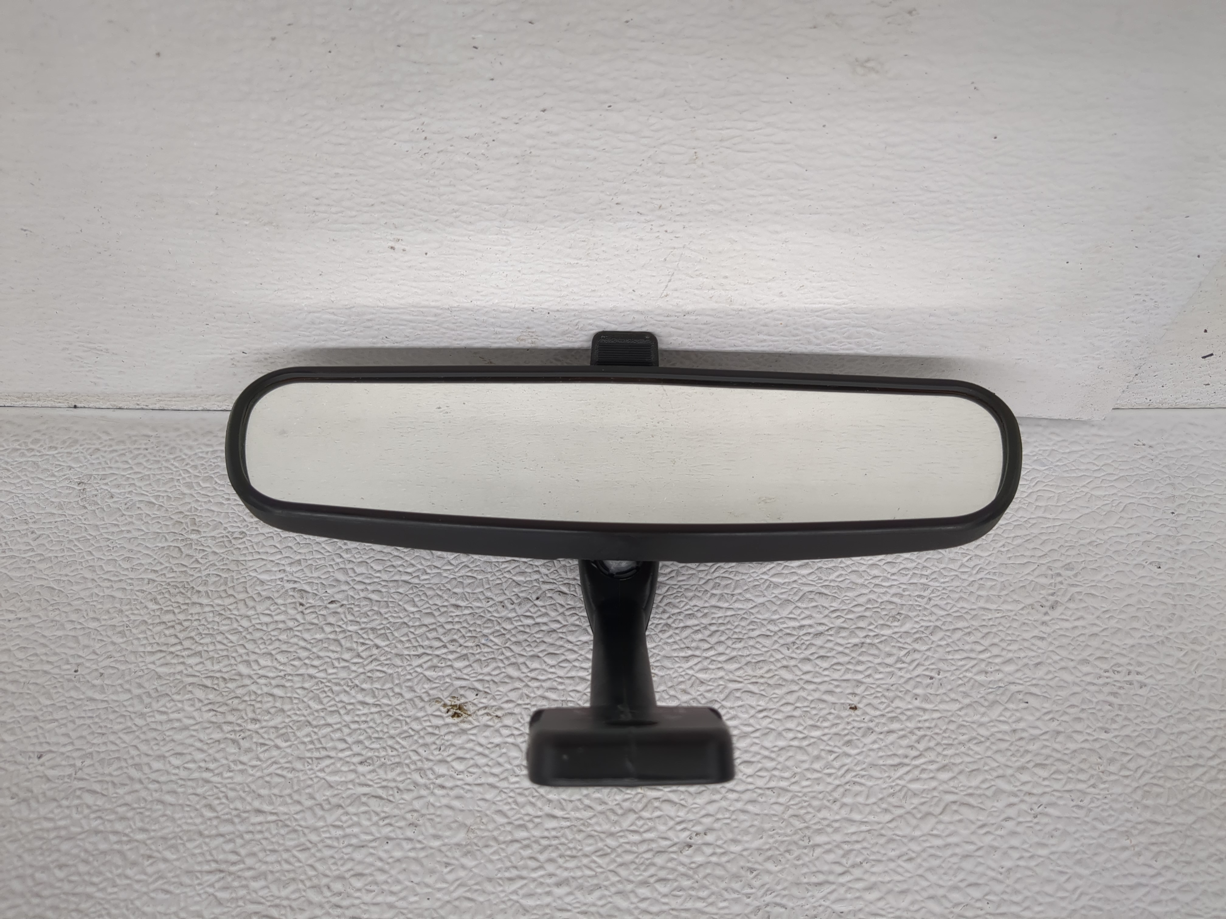 2004 Honda Civic Interior Rear View Mirror Oem 1199102 - Oemusedautoparts1.com