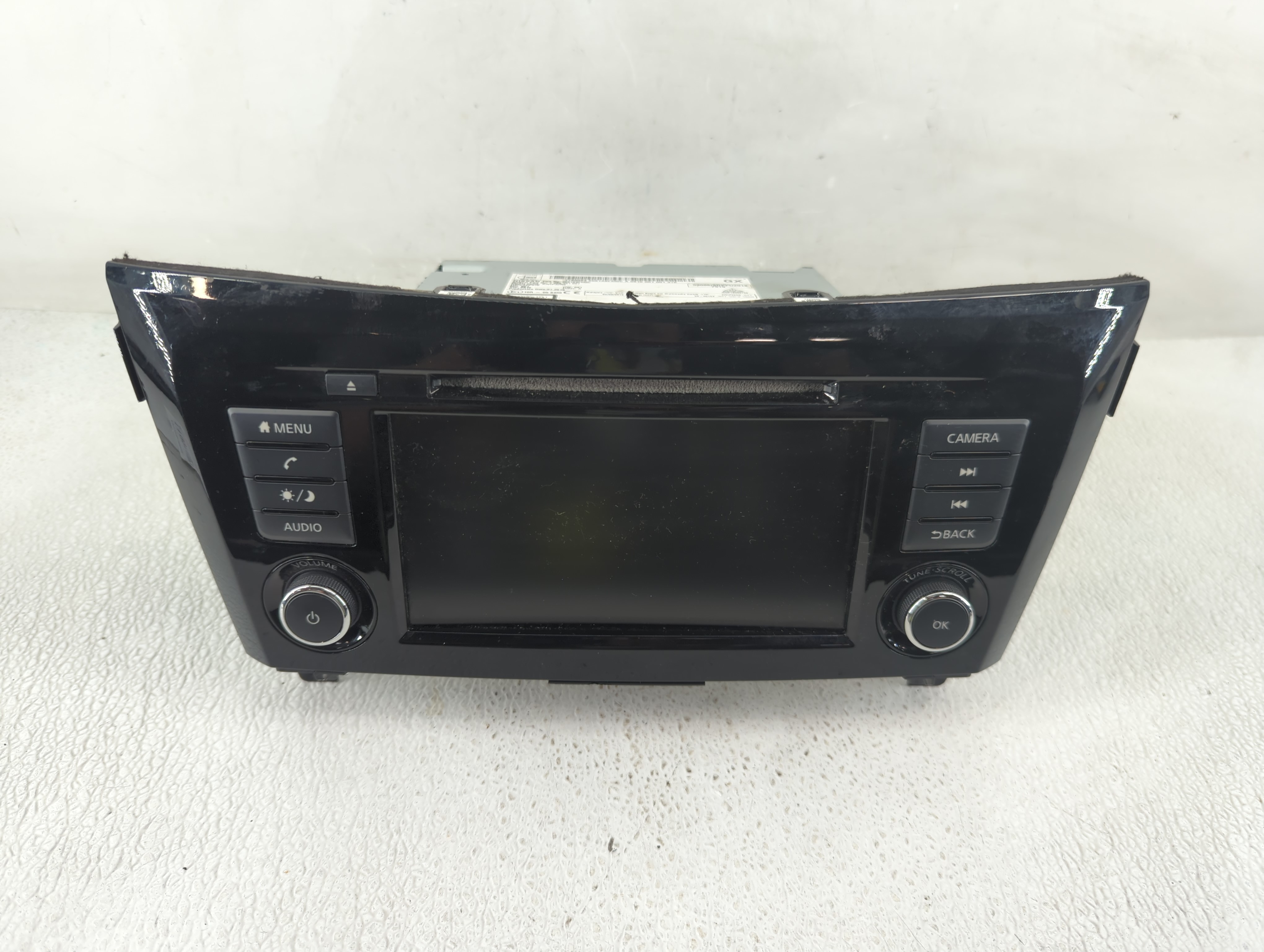 2019-2022 Nissan Rogue Sport Am Fm Cd Player Radio Receiver 1199115 - Oemusedautoparts1.com