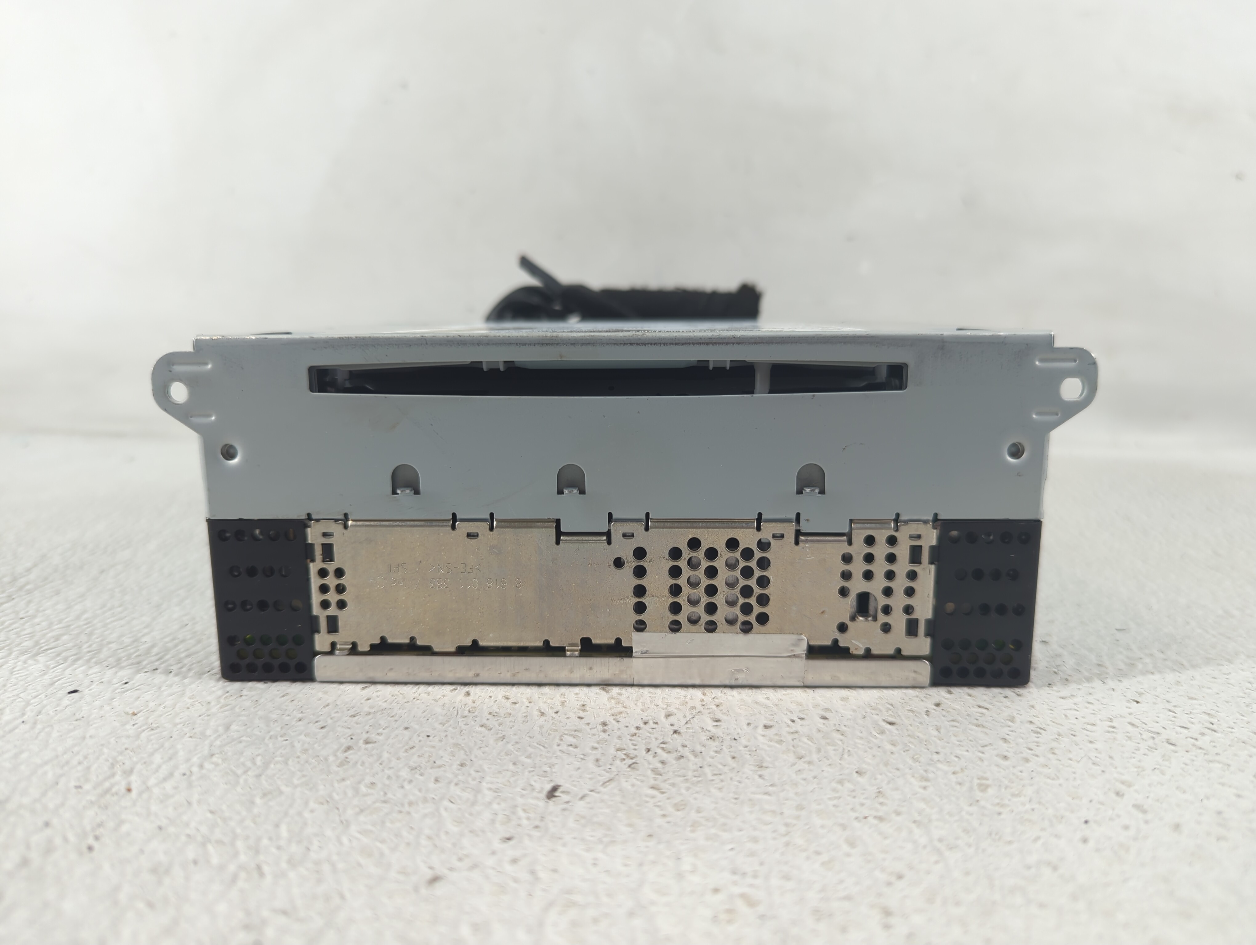2020-2020 Infiniti Q50 Am Fm Cd Player Radio Receiver 1199136 - Oemusedautoparts1.com