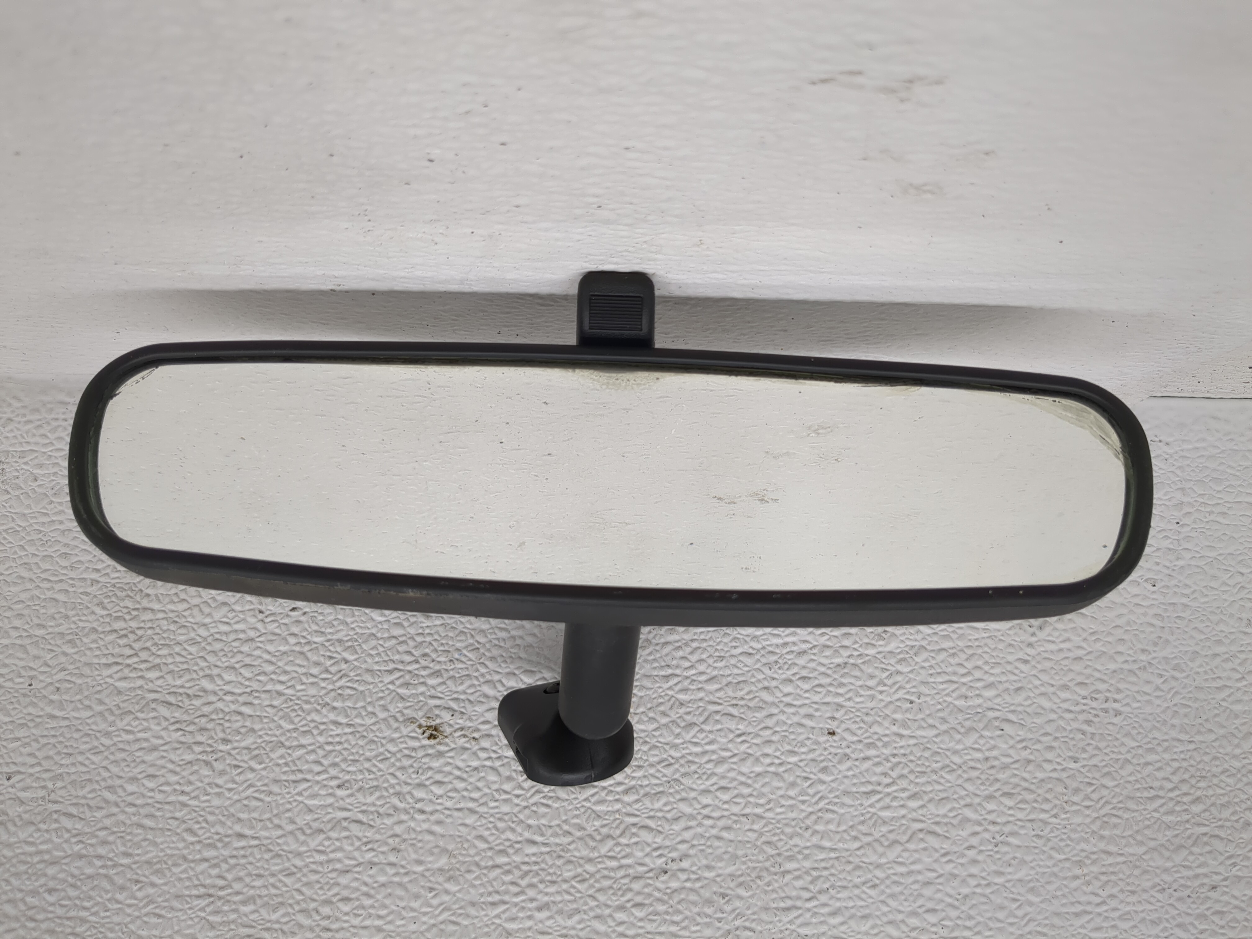 2016-2022 Honda Hr-v Interior Rear View Mirror Oem 1199144 - Oemusedautoparts1.com