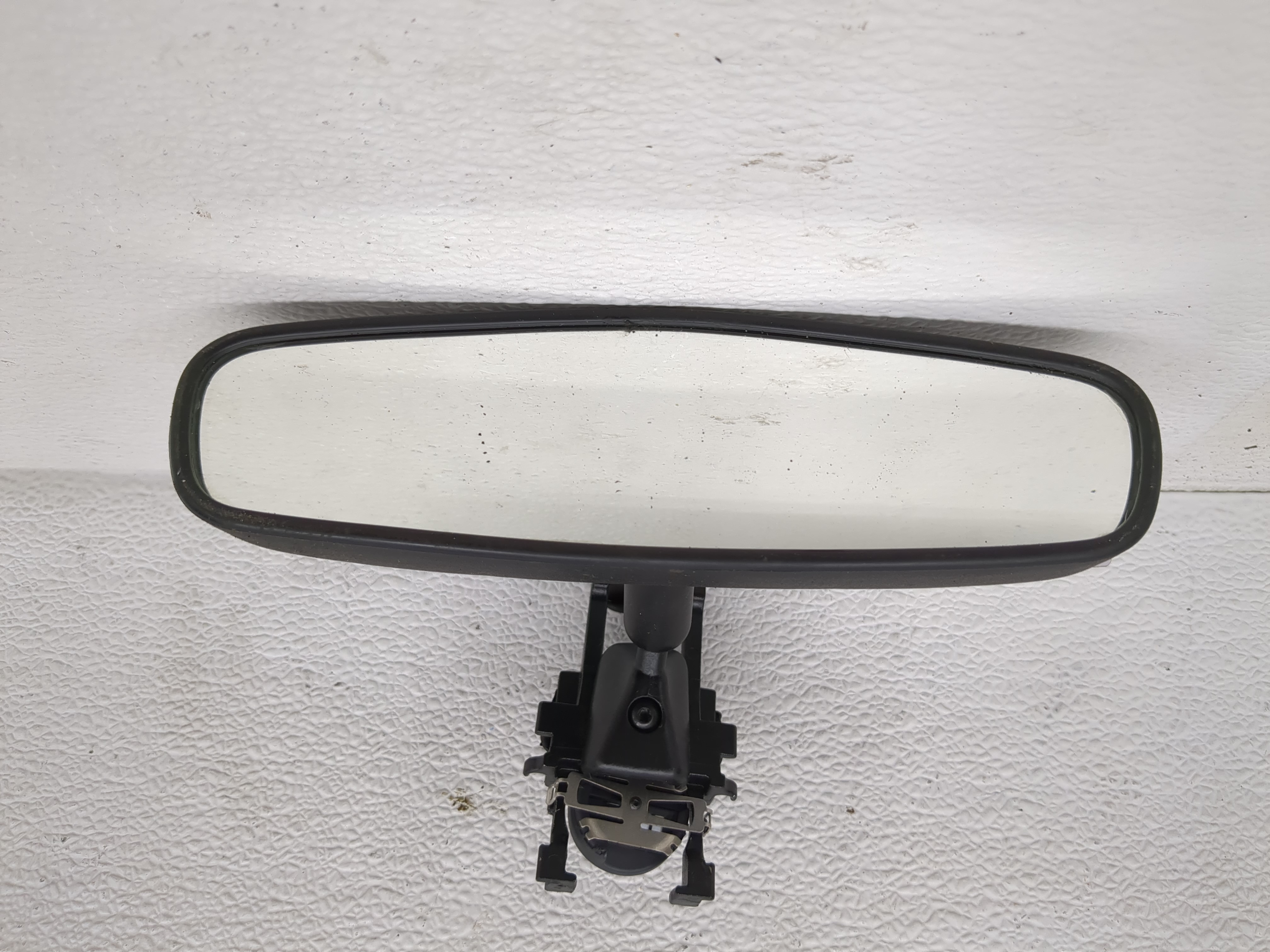 2018-2022 Chevrolet Equinox Interior Rear View Mirror Oem 1199153 - Oemusedautoparts1.com