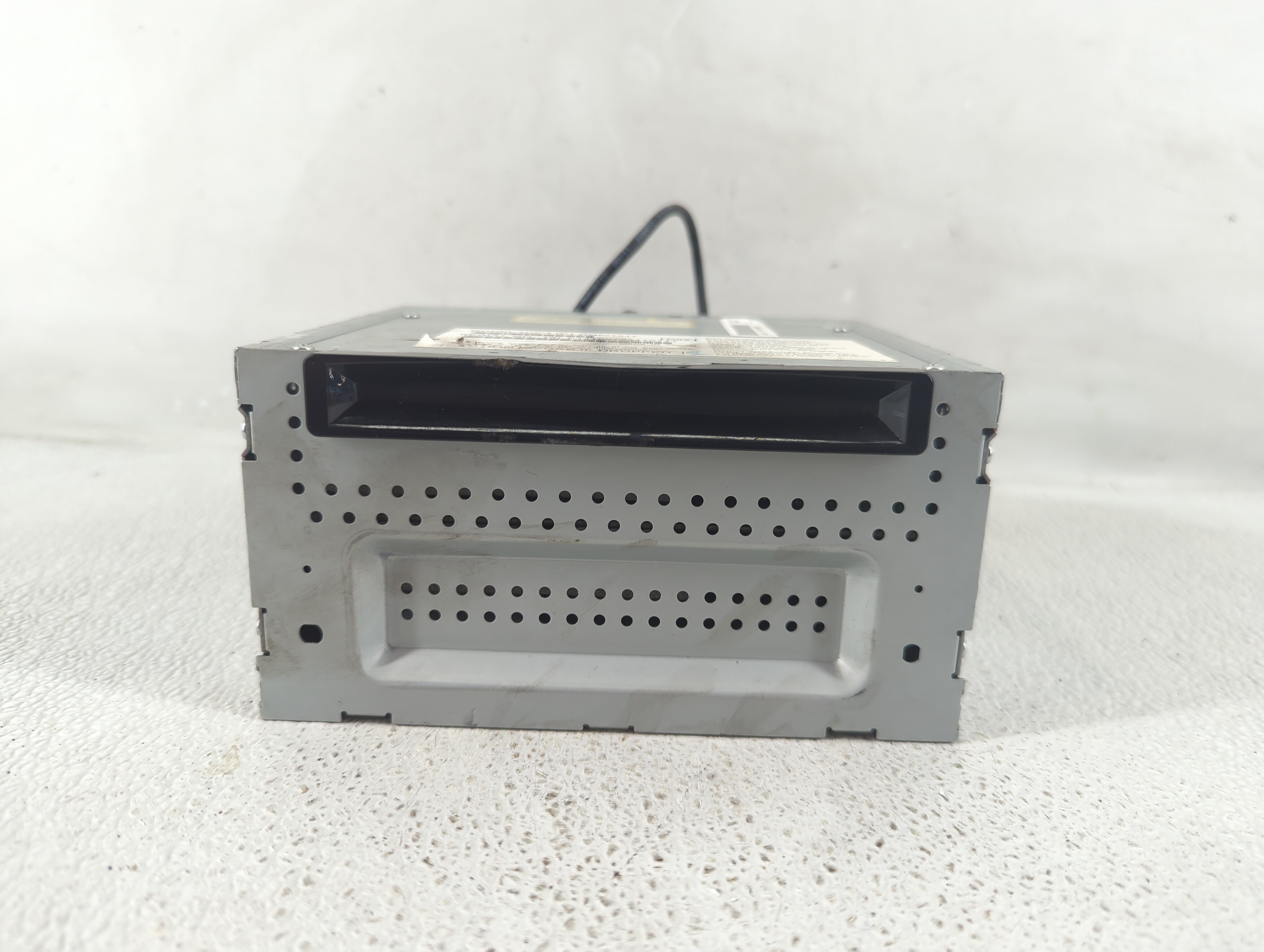 2011-2012 Ford Fusion Am Fm Cd Player Radio Receiver 1199174 - Oemusedautoparts1.com