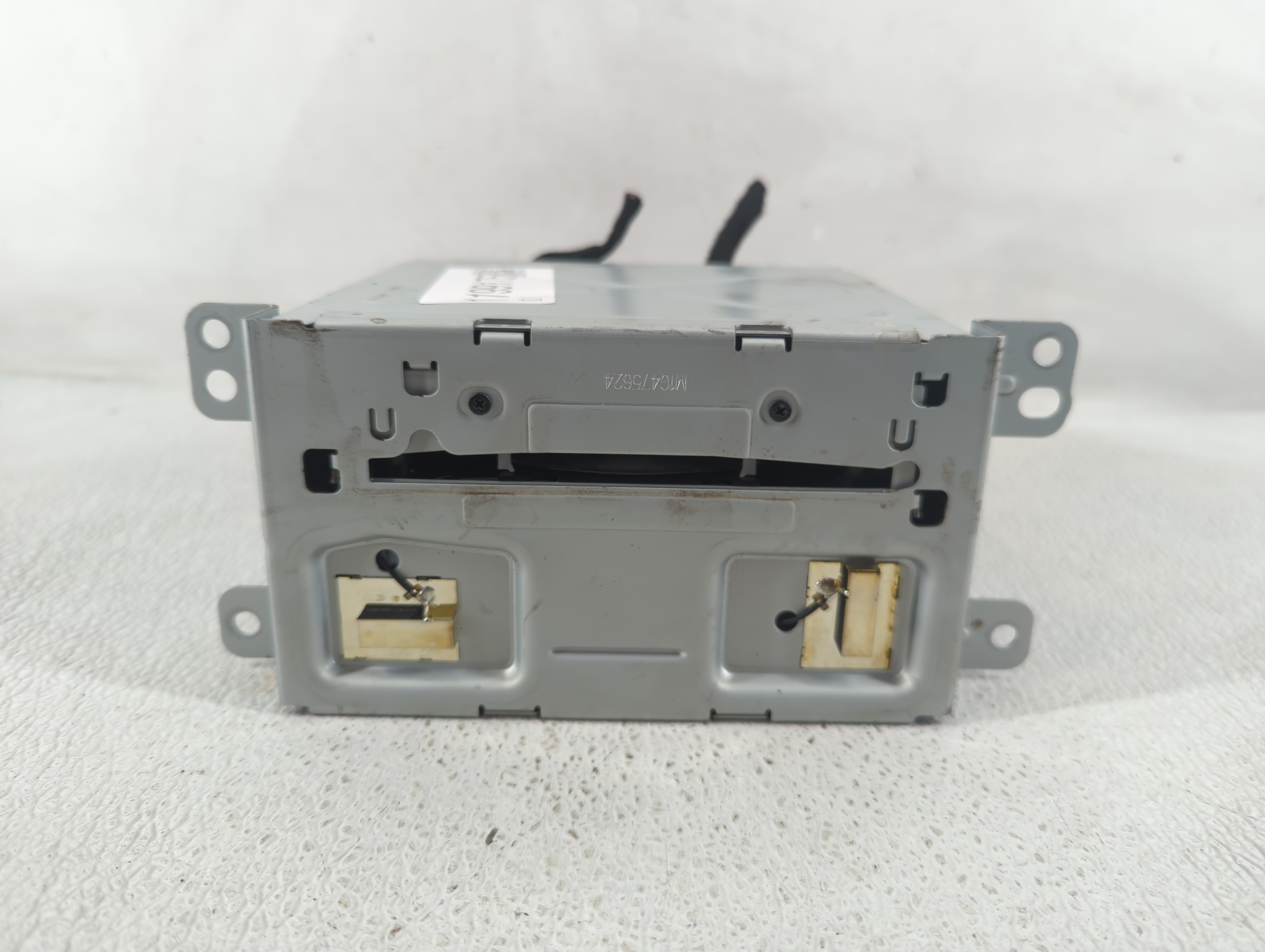 2014-2016 Chevrolet Malibu Am Fm Cd Player Radio Receiver 1199175 - Oemusedautoparts1.com