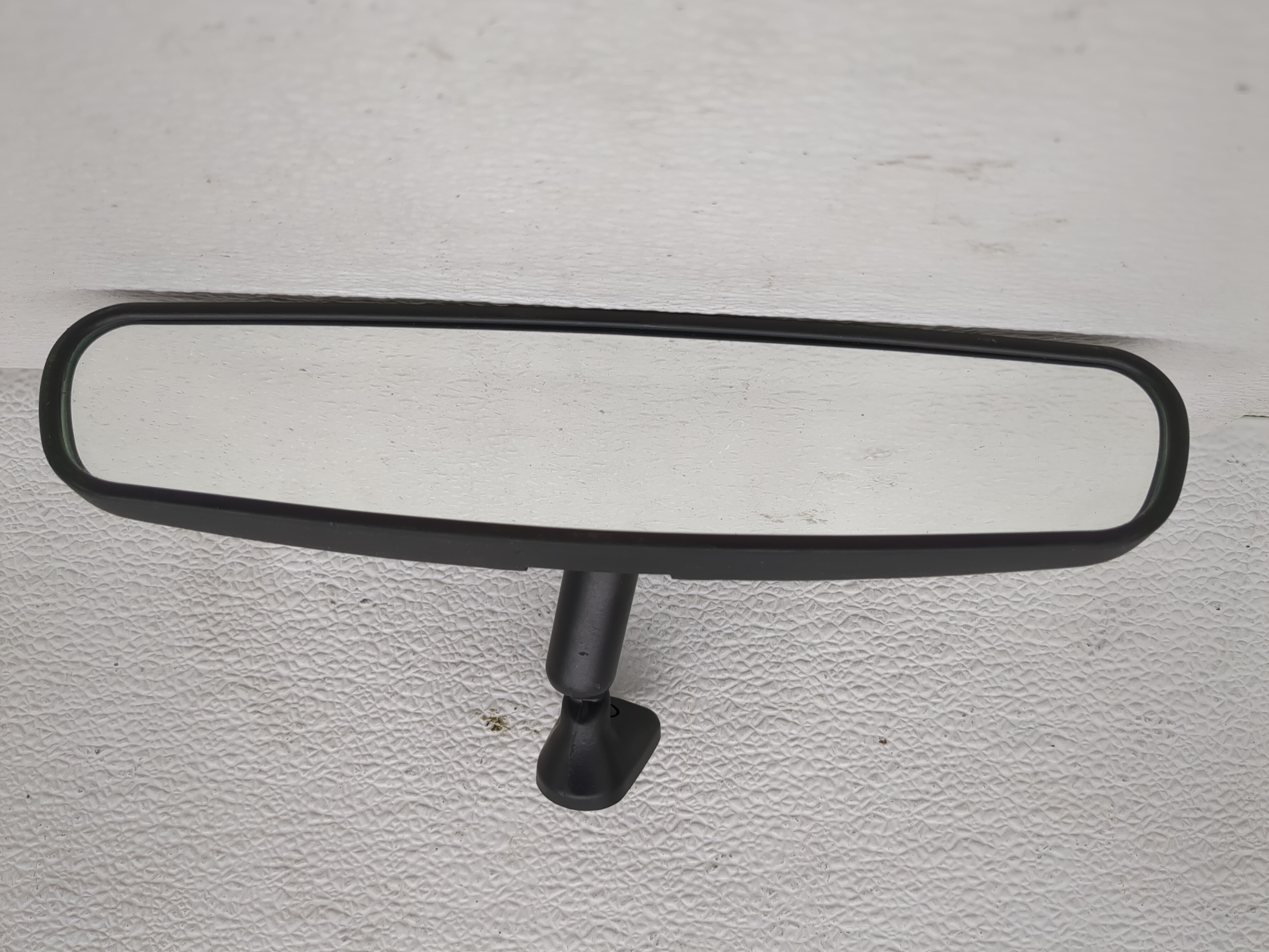2018-2022 Toyota Camry Interior Rear View Mirror Oem 1199208 - Oemusedautoparts1.com