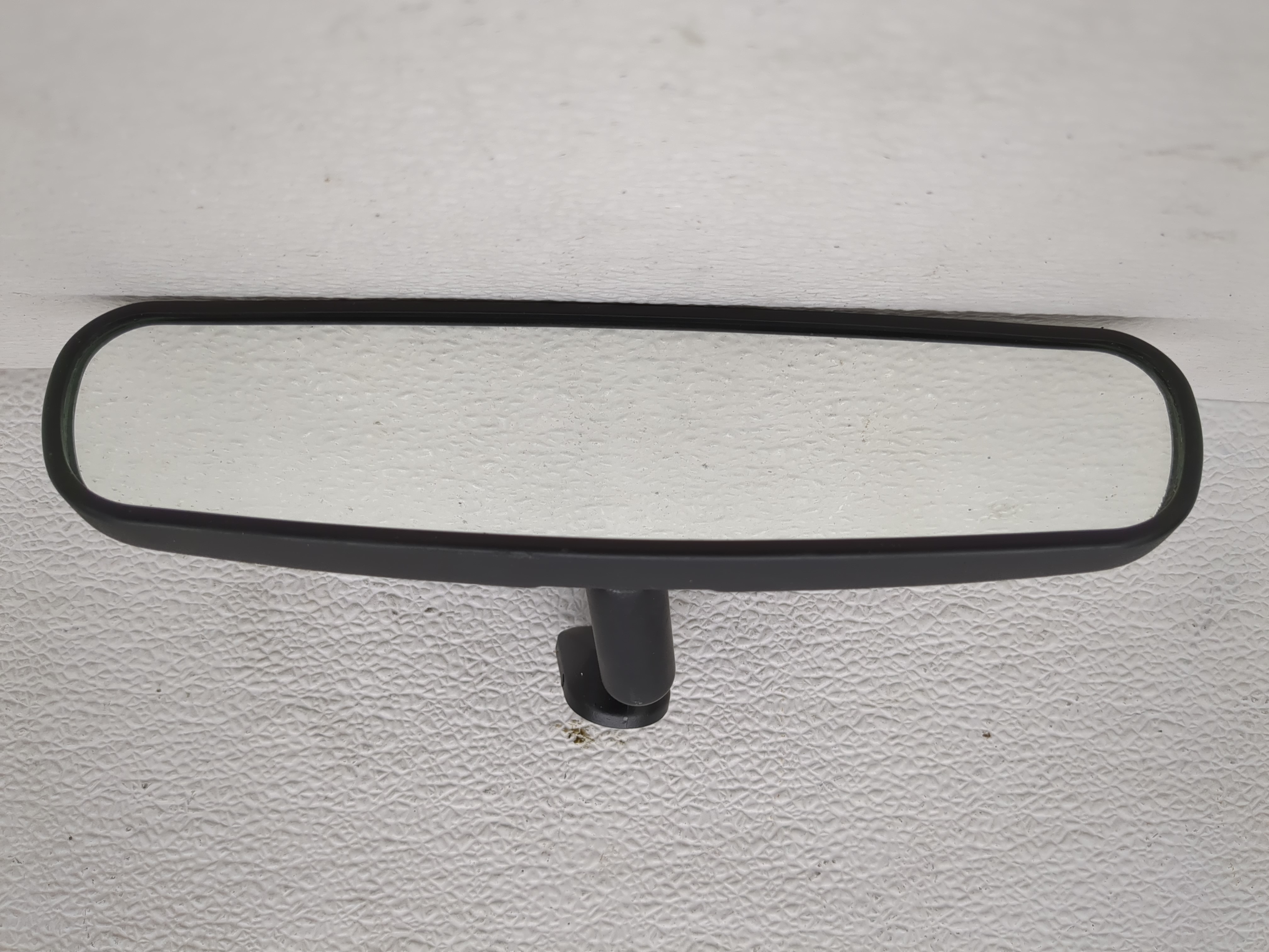 2014-2022 Nissan Rogue Interior Rear View Mirror Oem 1199296 - Oemusedautoparts1.com