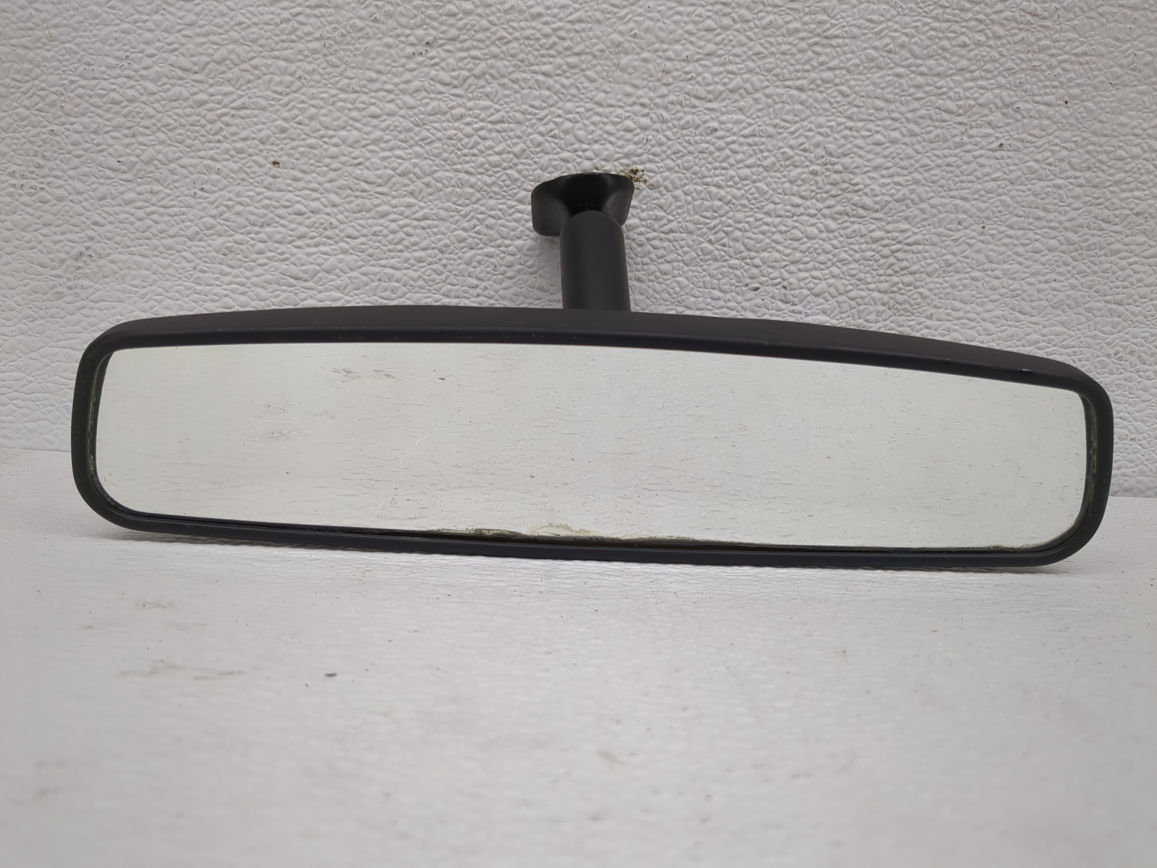 2005-2006 Chevrolet Equinox Interior Rear View Mirror Oem 1199304 - Oemusedautoparts1.com