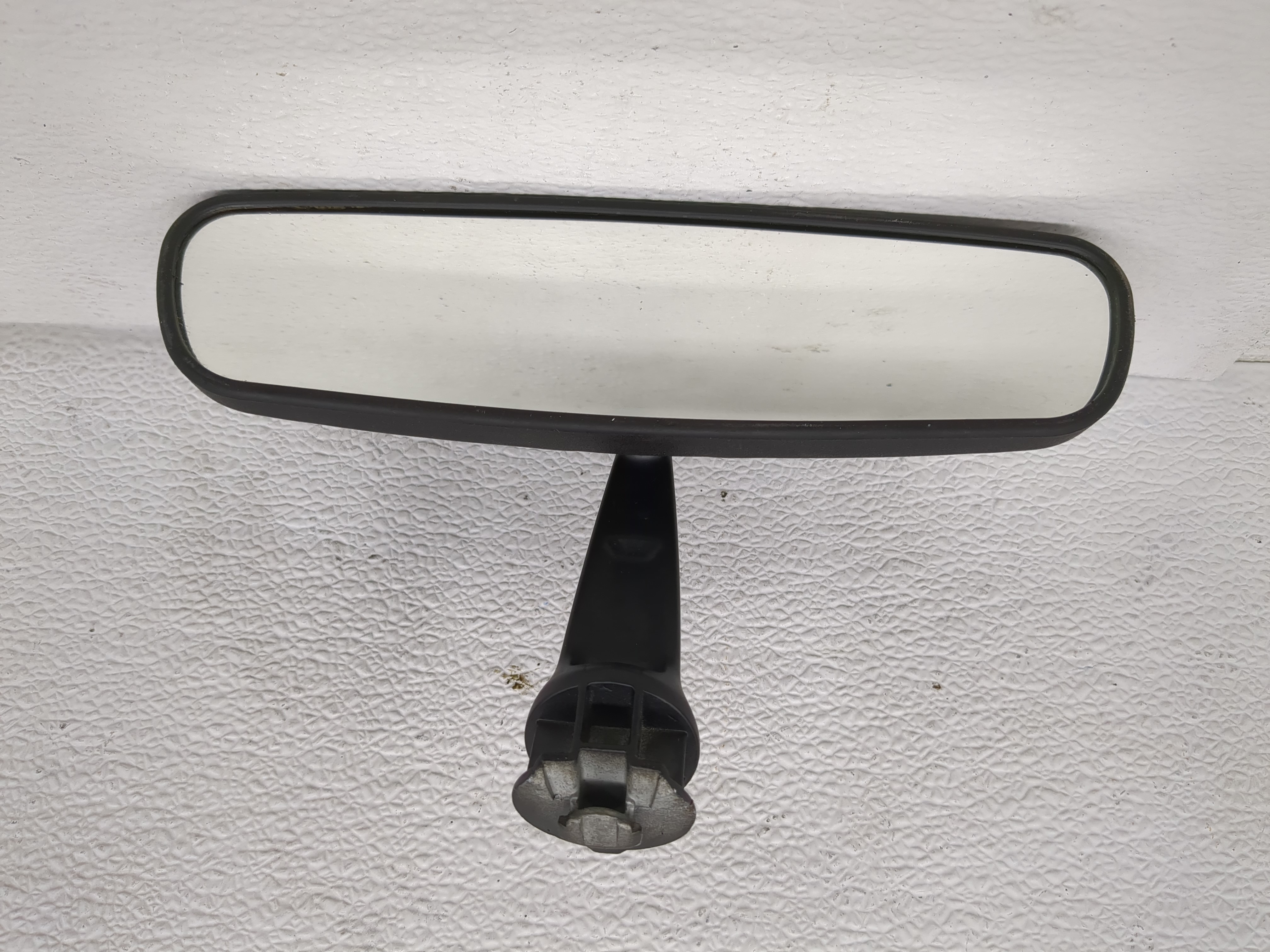 2018-2022 Jeep Wrangler Interior Rear View Mirror Oem 1199392 - Oemusedautoparts1.com