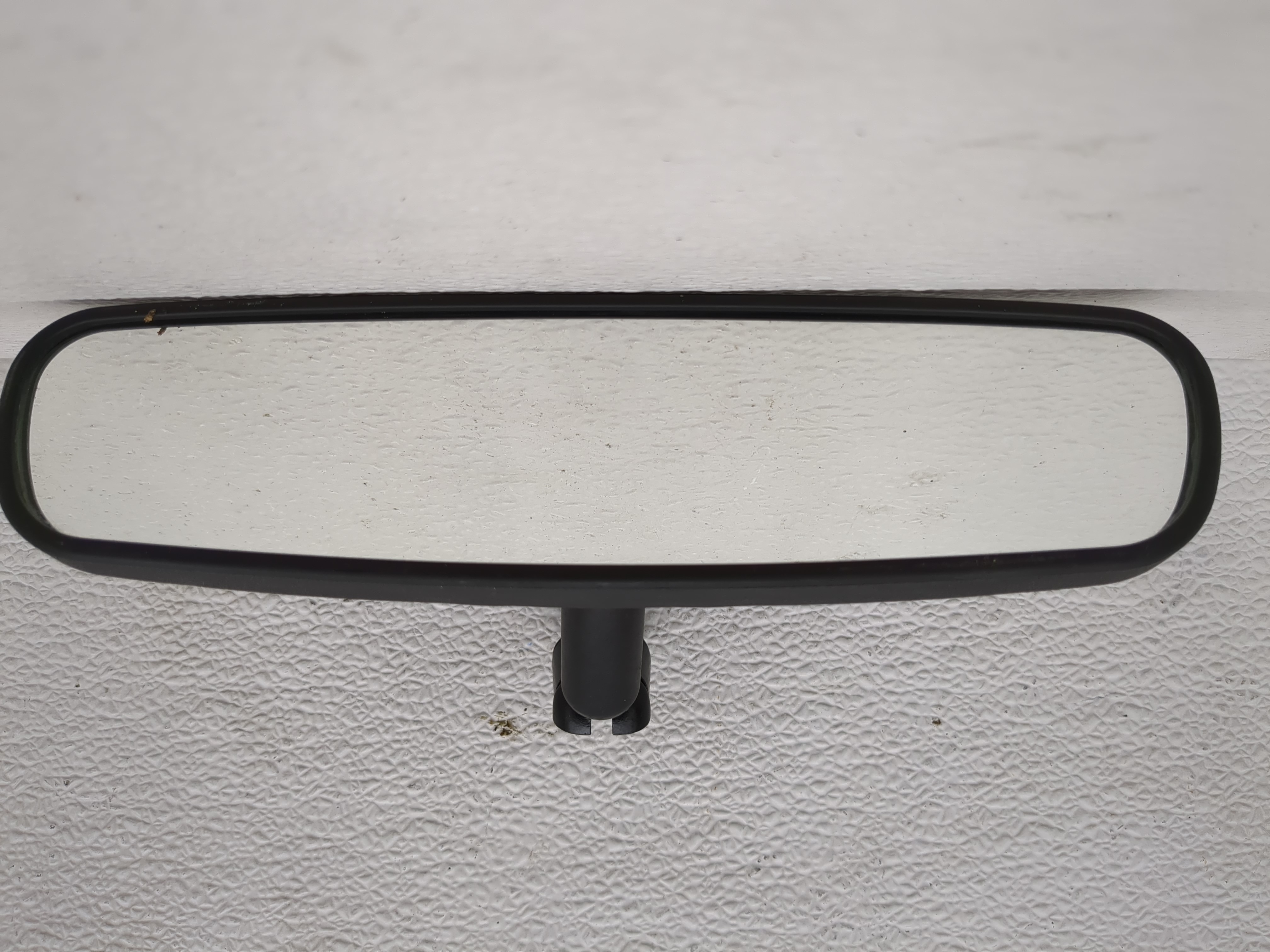 2017-2019 Ford Escape Interior Rear View Mirror Oem 1199398 - Oemusedautoparts1.com