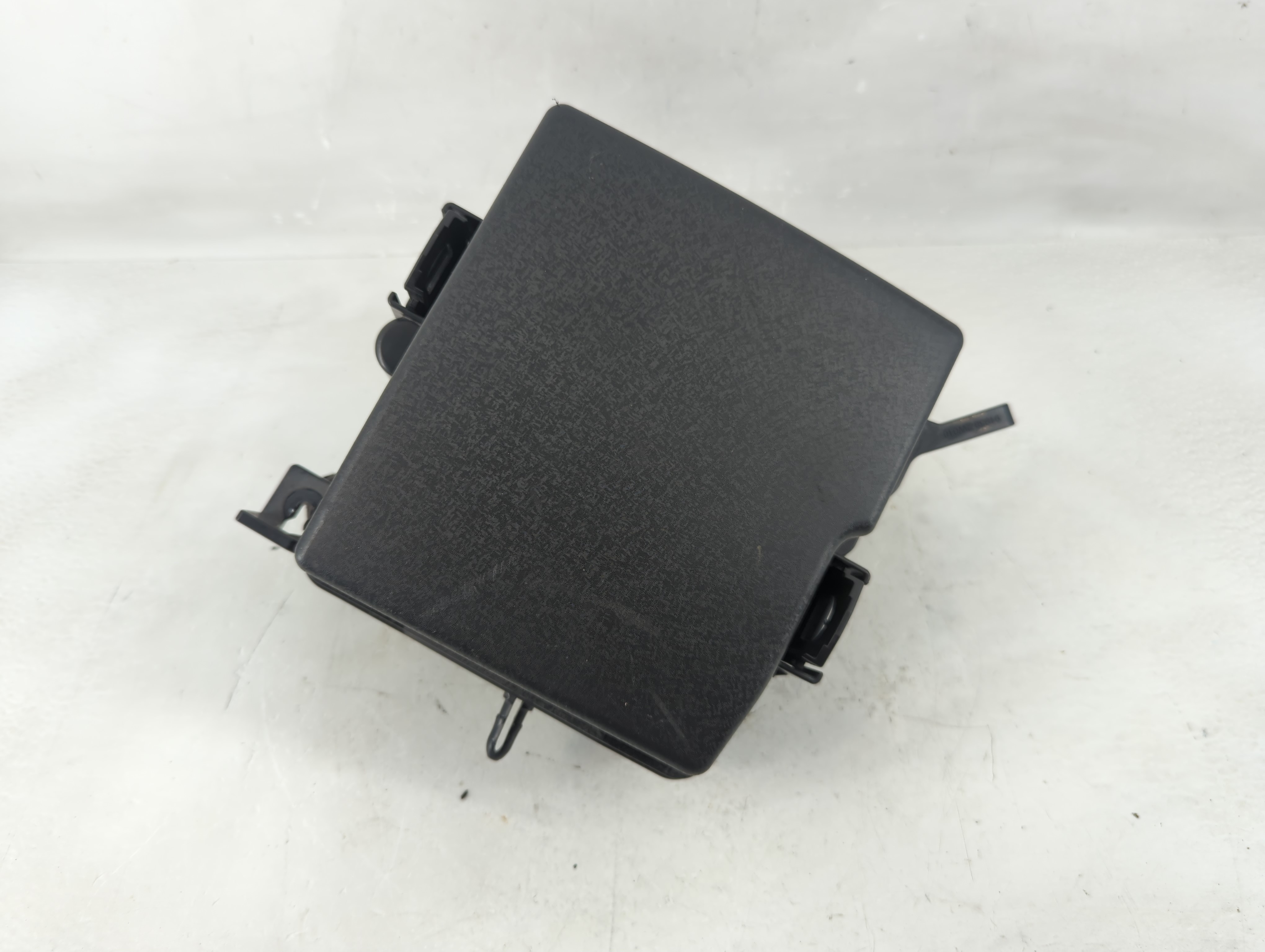 2014-2015 Kia Sorento Fusebox Fuse Box Relay Module 91941-2p520qqk 1199447 - Oemusedautoparts1.com