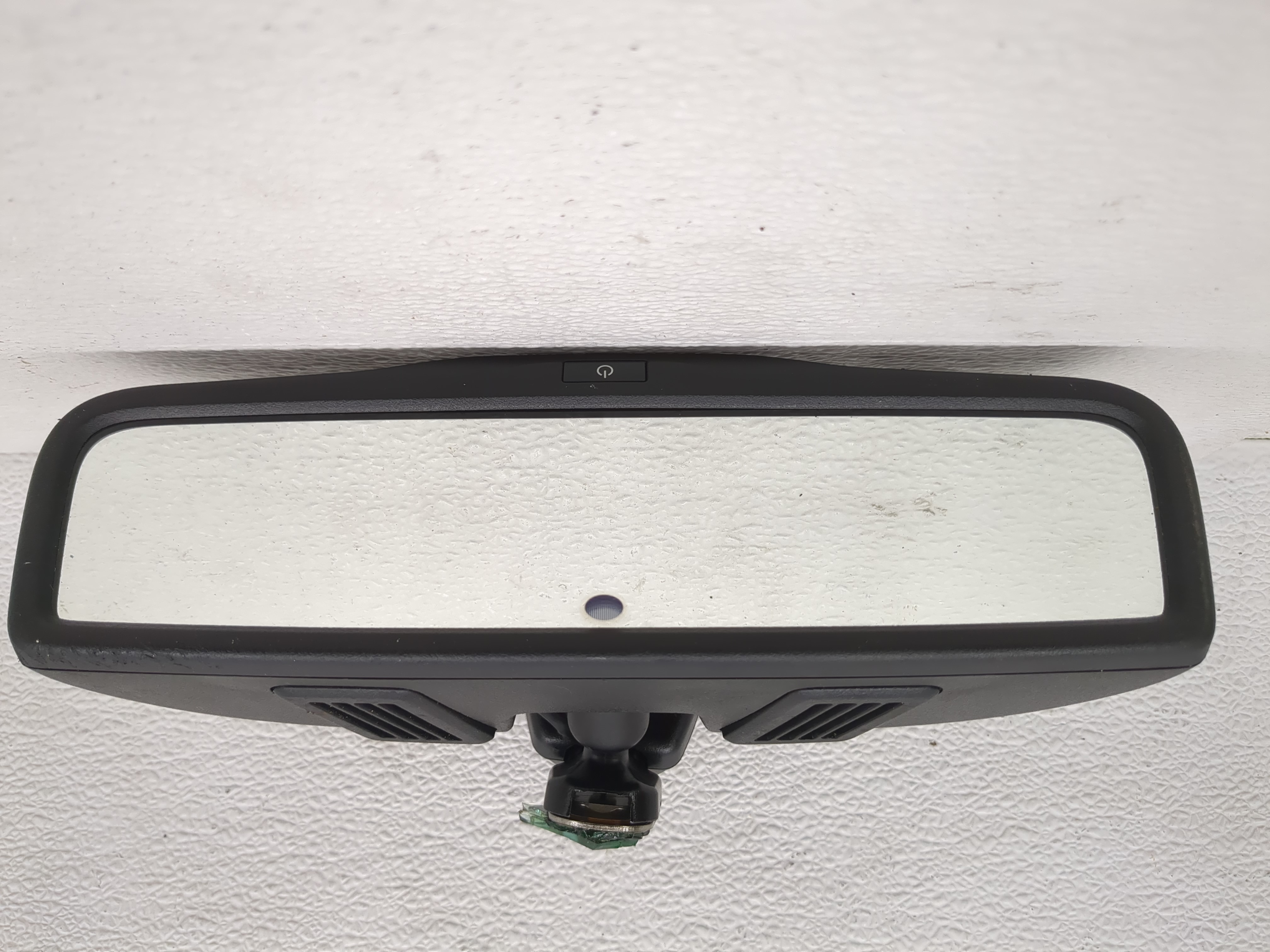 2013-2016 Chrysler Town & Country Interior Rear View Mirror Oem 1199478 - Oemusedautoparts1.com
