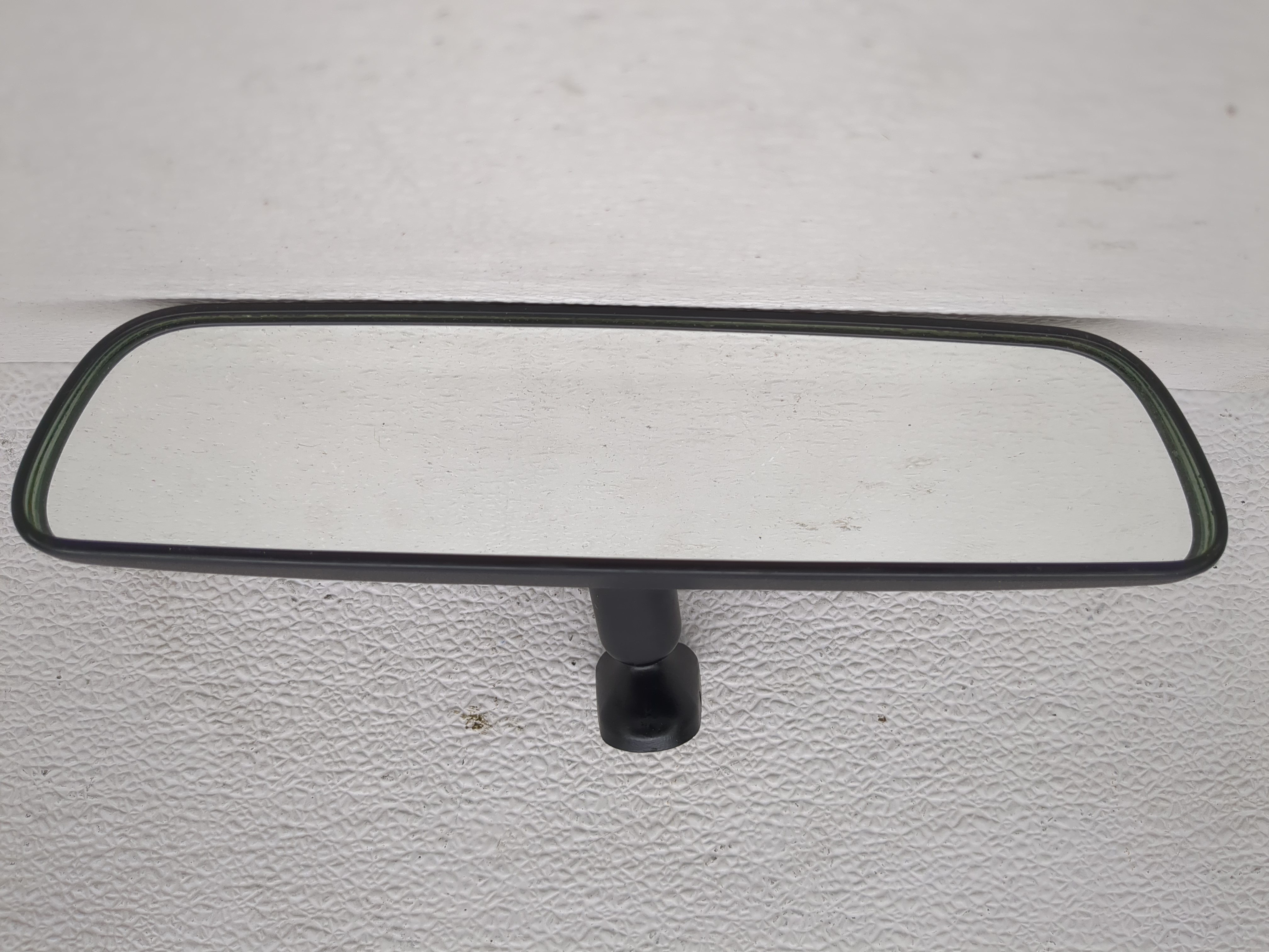 2021-2022 Hyundai Elantra Interior Rear View Mirror Oem 1199487 - Oemusedautoparts1.com