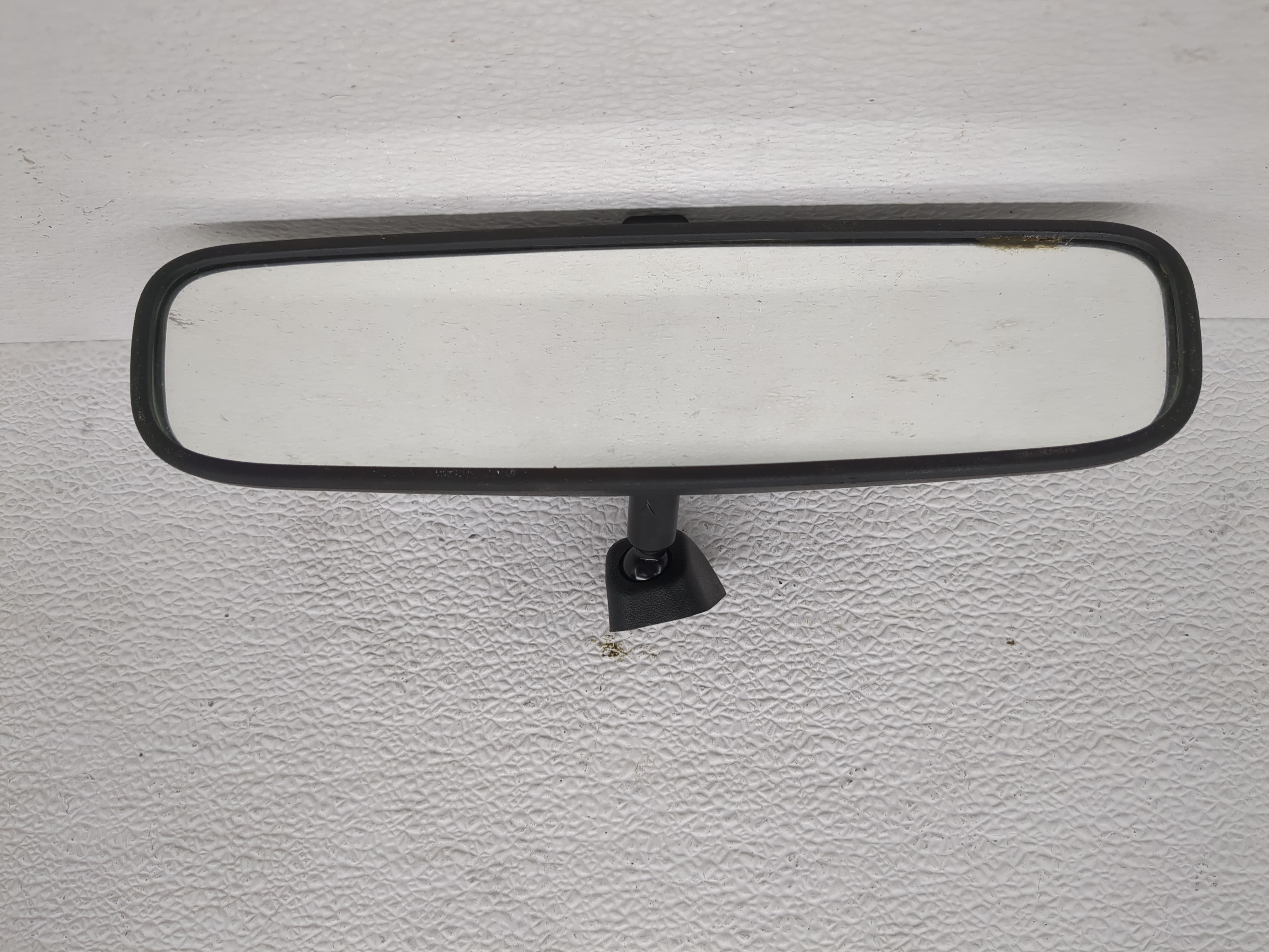 2017-2020 Hyundai Ioniq Interior Rear View Mirror Oem 1199491 - Oemusedautoparts1.com