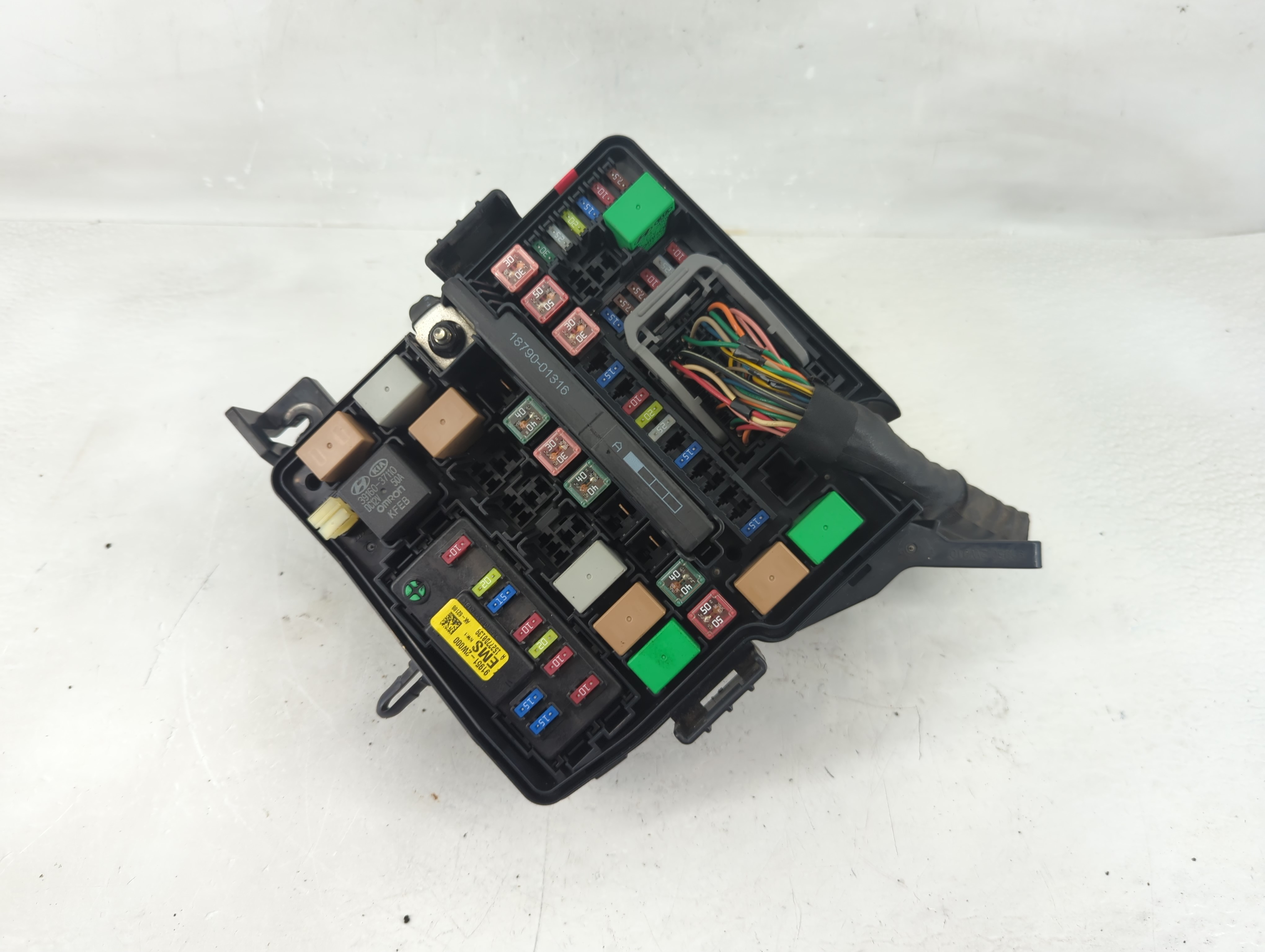 2013-2016 Hyundai Santa Fe Fusebox Fuse Box Relay Module 91210 B8561 1199497 - Oemusedautoparts1.com