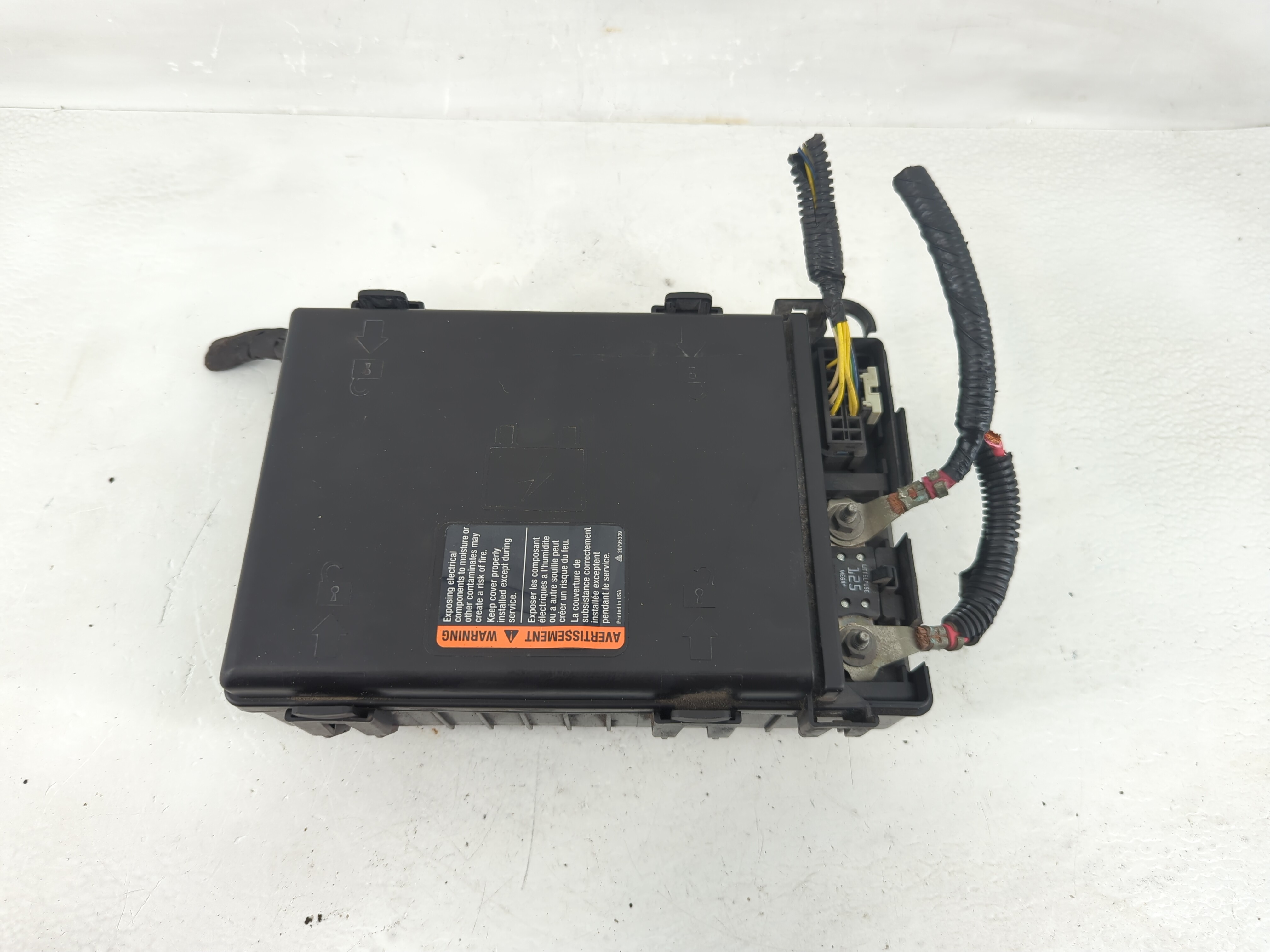 2013-2014 Chevrolet Express 1500 Fusebox Fuse Box Relay Module 1199500 - Oemusedautoparts1.com