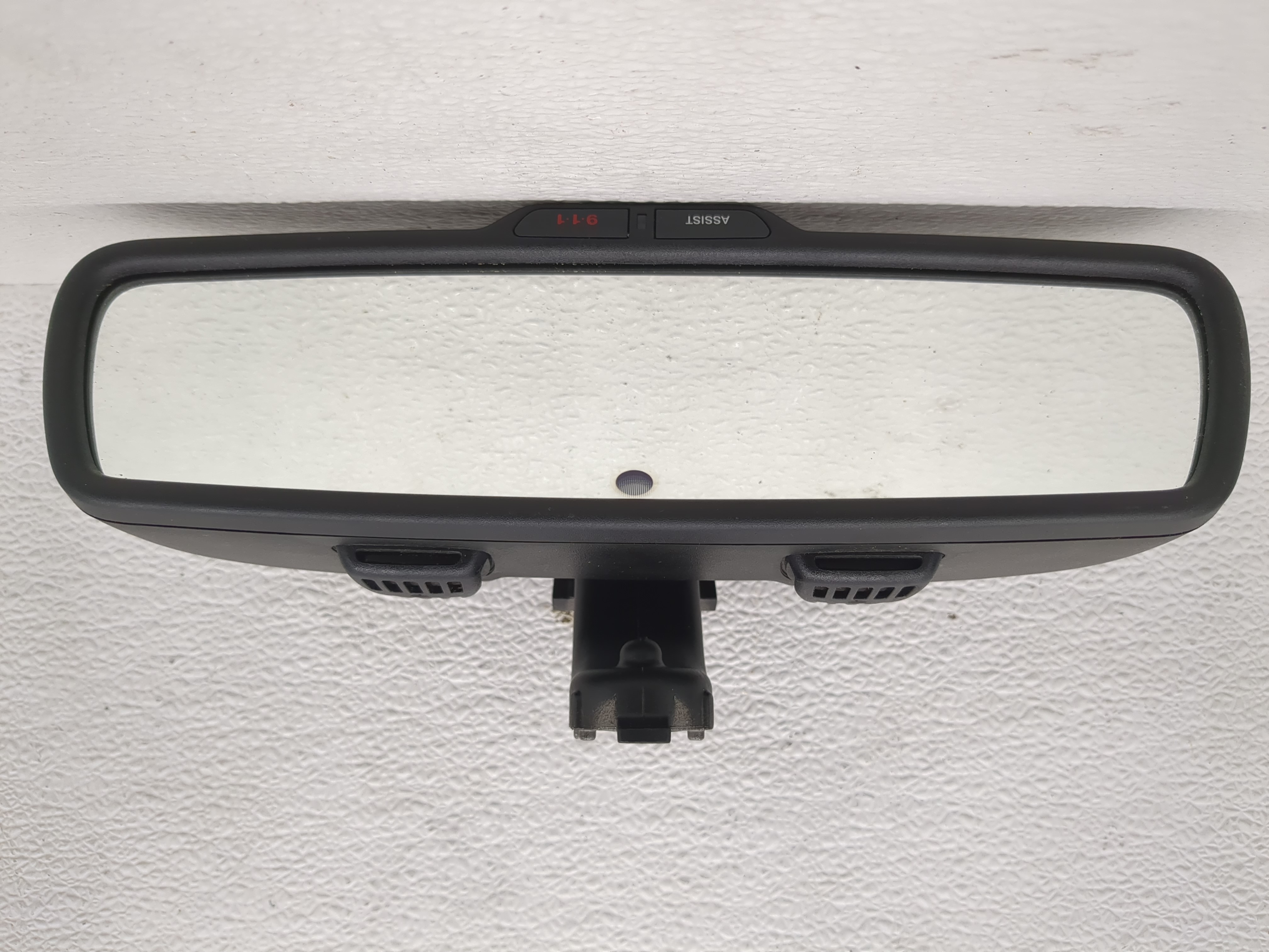 2015 Dodge Ram 1500 Interior Rear View Mirror Oem 1199511 - Oemusedautoparts1.com