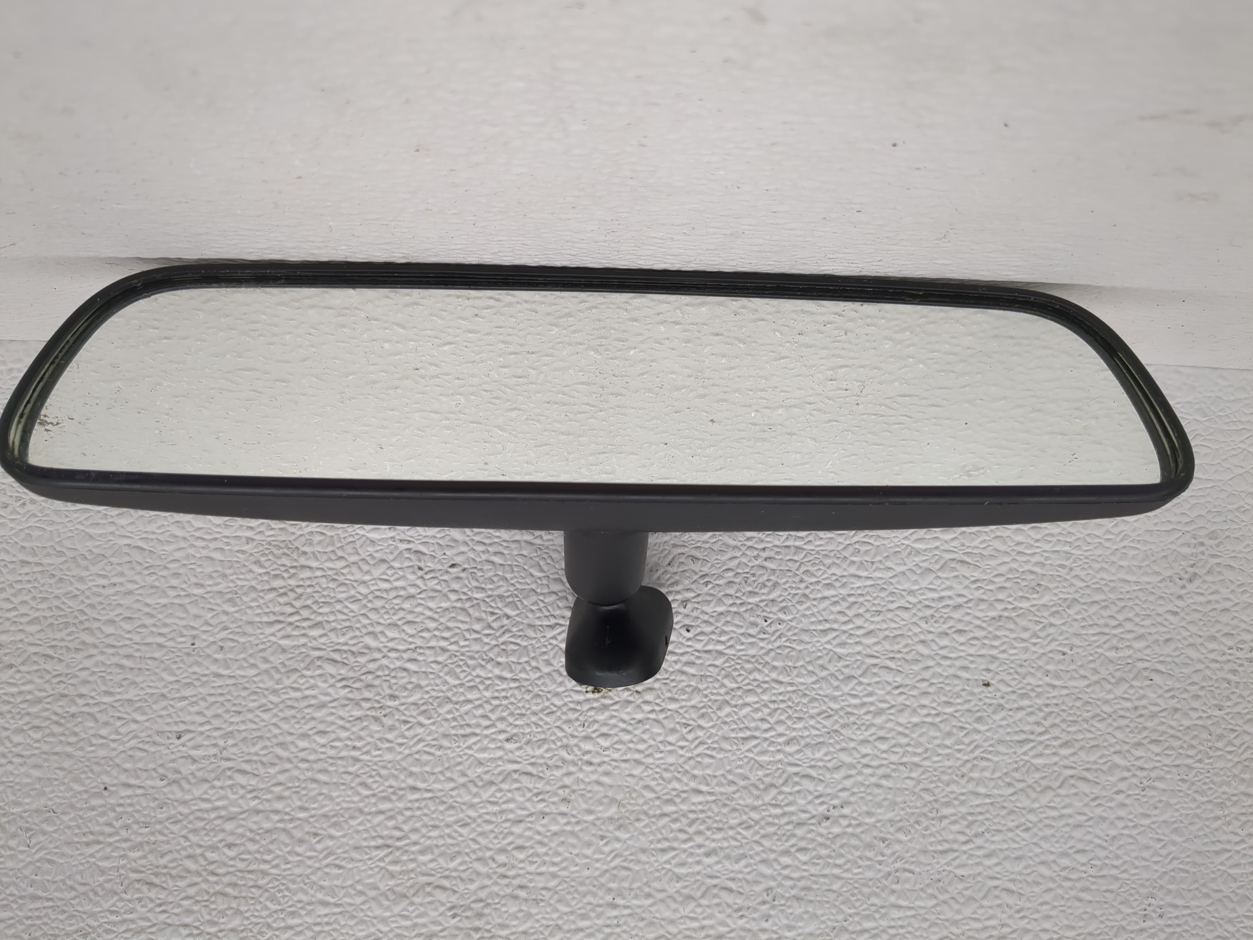 2021-2021 Hyundai Santa Fe Interior Rear View Mirror Oem 1199521 - Oemusedautoparts1.com