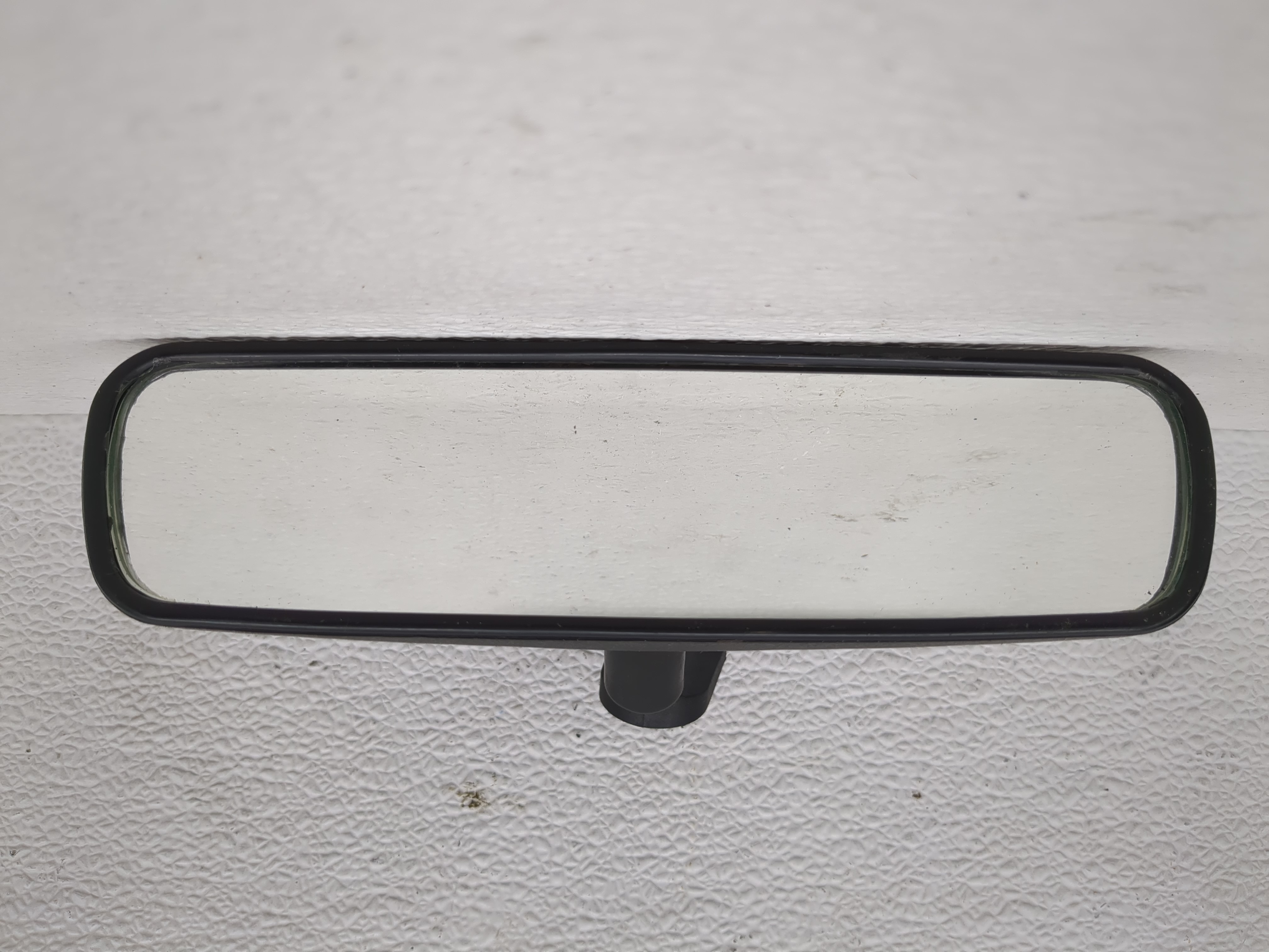 2011-2020 Kia Optima Interior Rear View Mirror Oem 1199523 - Oemusedautoparts1.com