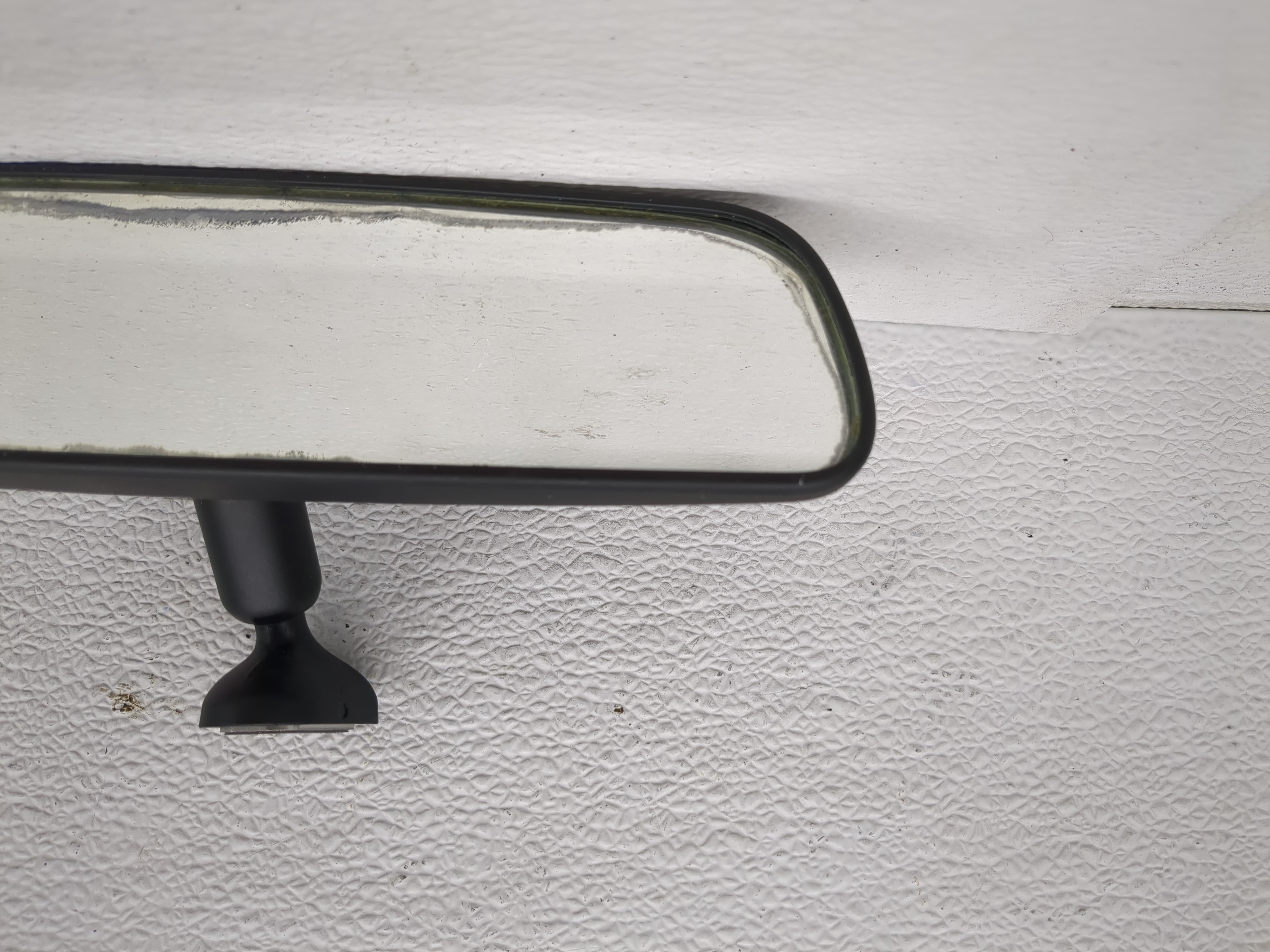 2021-2021 Hyundai Santa Fe Interior Rear View Mirror Oem 1199527 - Oemusedautoparts1.com