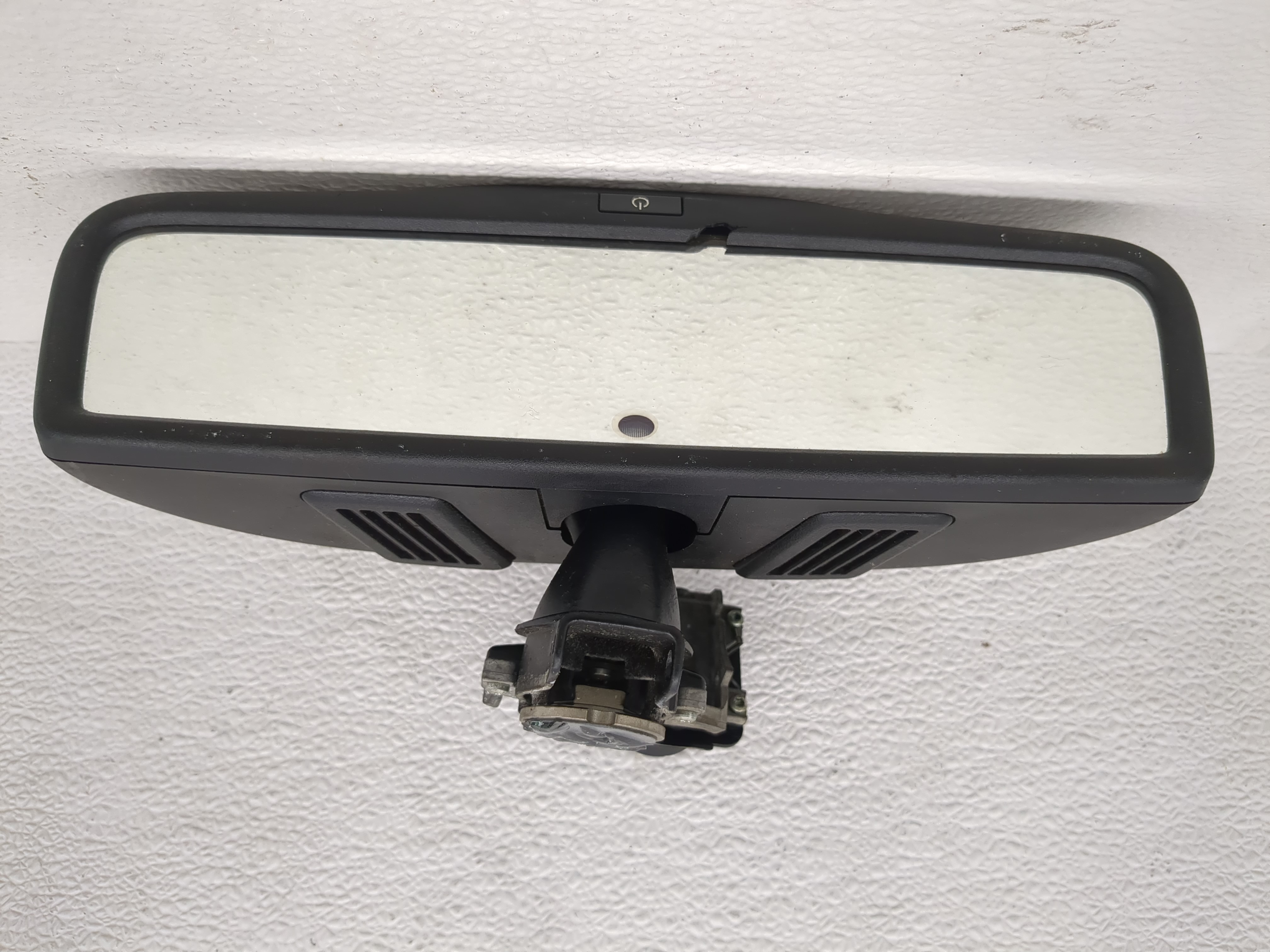 2011-2013 Dodge Durango Interior Rear View Mirror Oem 1199533 - Oemusedautoparts1.com