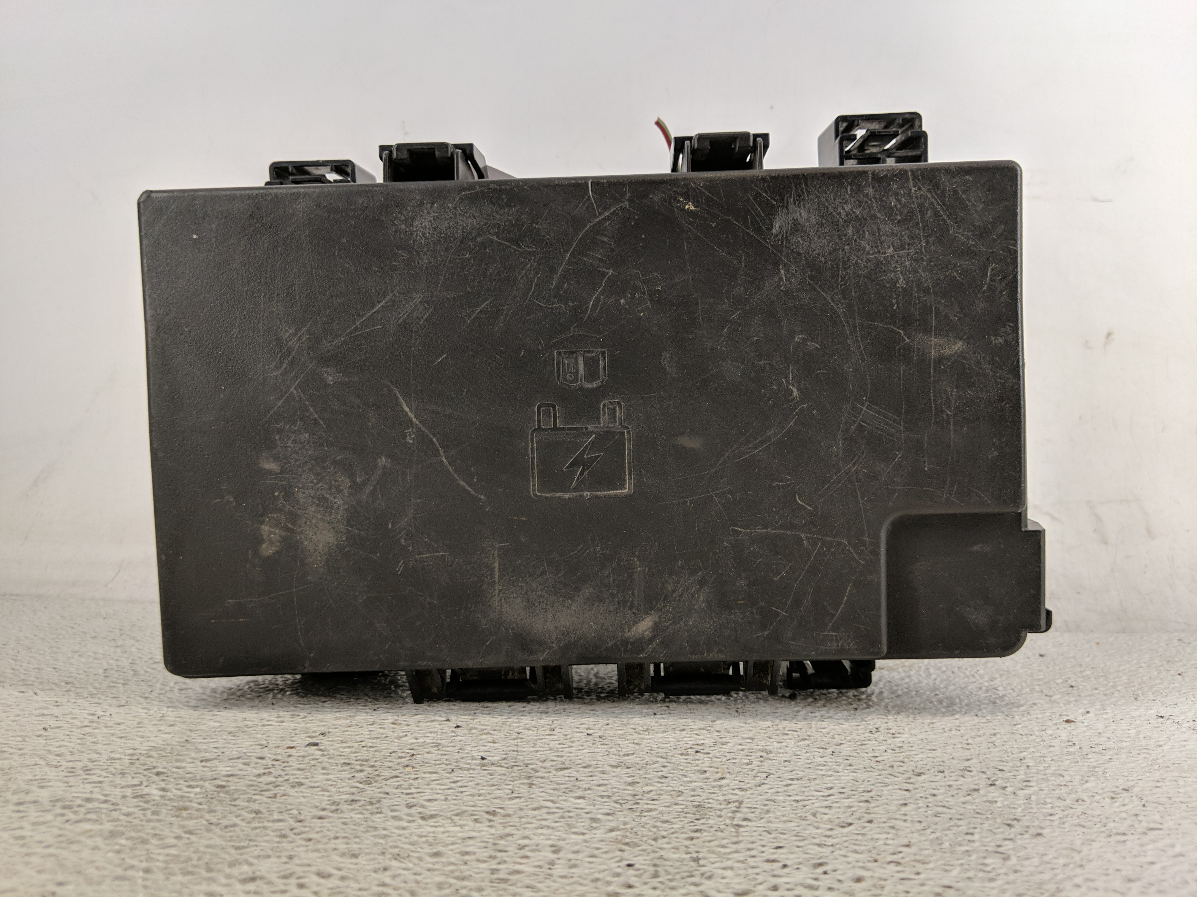 2008-2015 Scion Xb Fusebox Fuse Box Relay Module 82662-12450 1199551 - Oemusedautoparts1.com