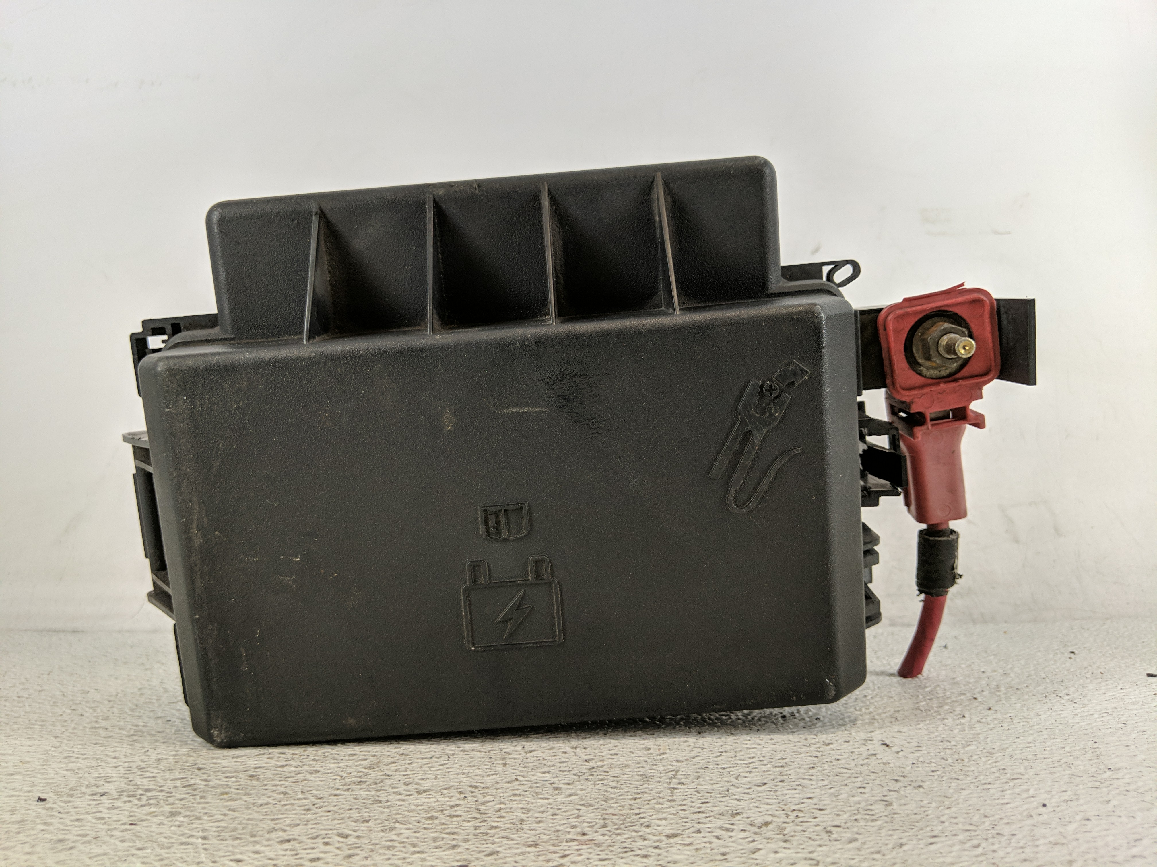 2006-2007 Chrysler 300 Fusebox Fuse Box Relay Module 1199553 - Oemusedautoparts1.com