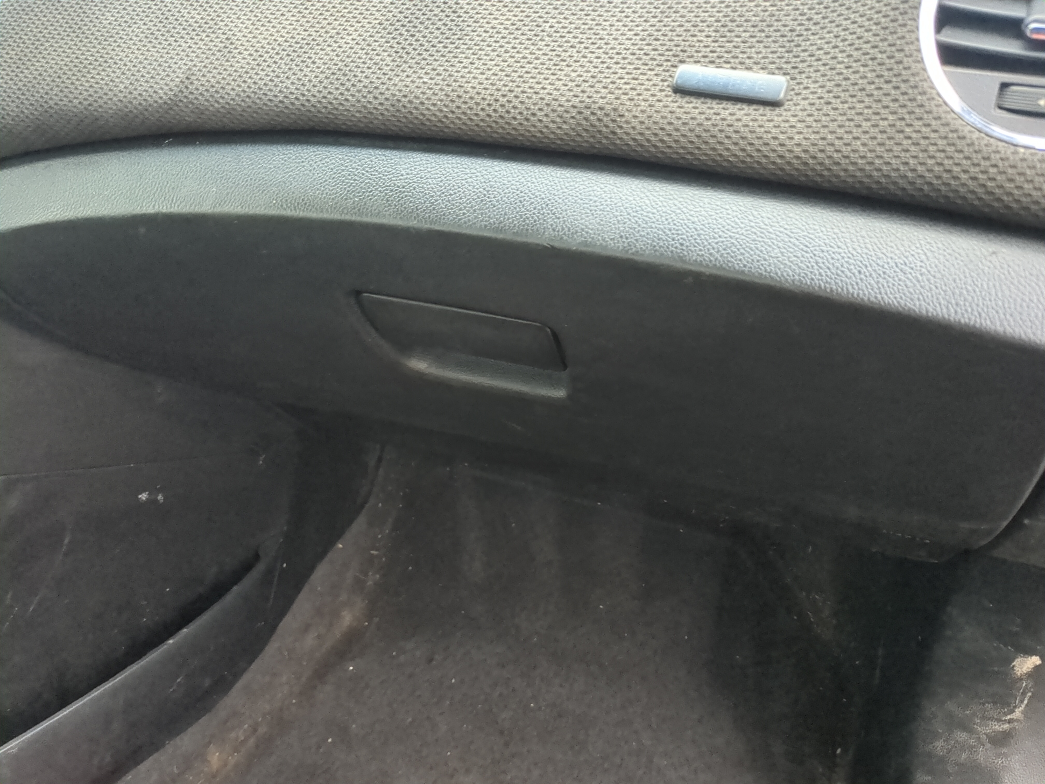 2014 Chevrolet Cruze Passenger Glove Box Door Storage Compartment 1199691 - Oemusedautoparts1.com