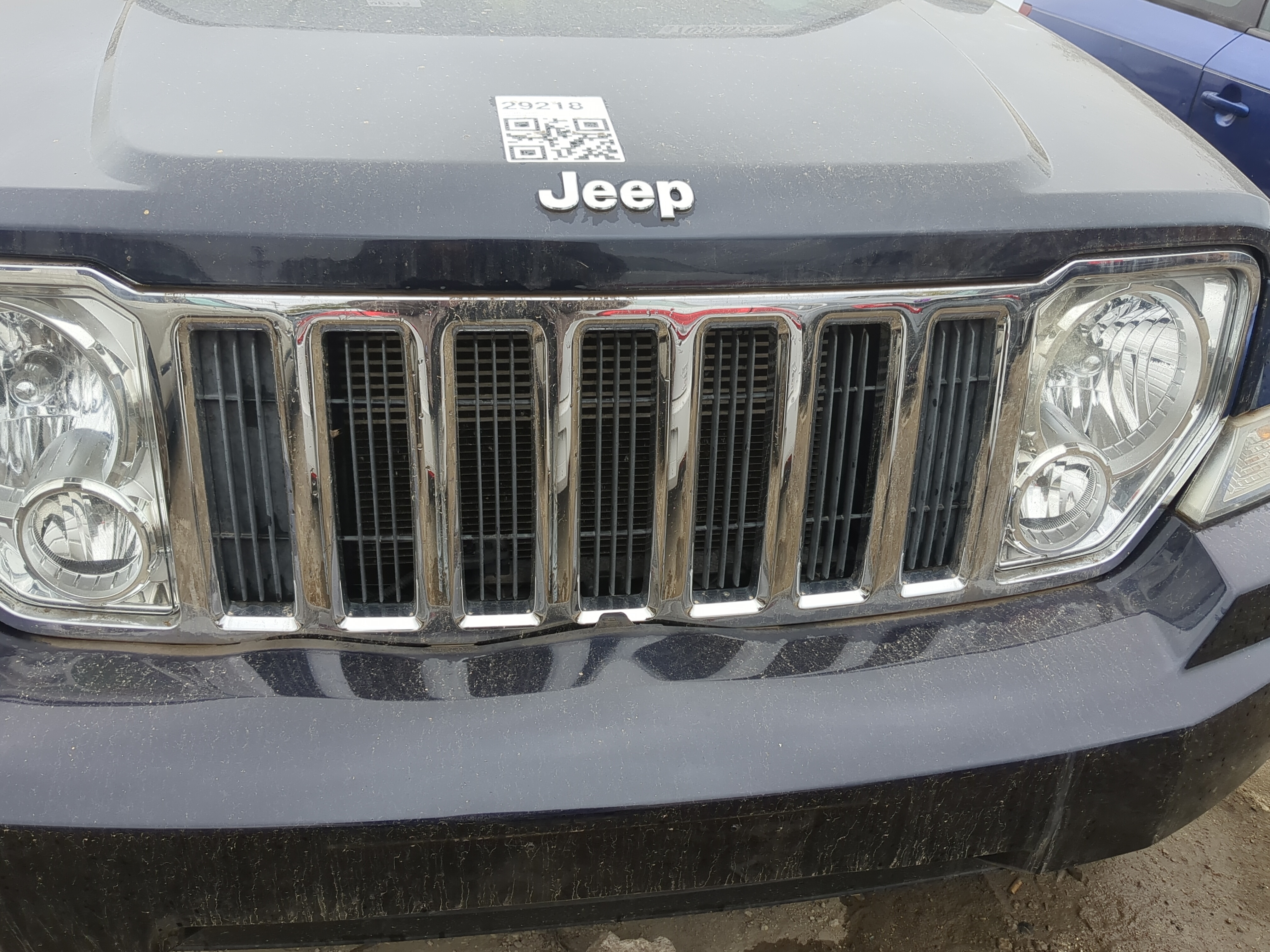 2008-2012 Jeep Liberty Front Grille Bumper Not Included 1199741 - Oemusedautoparts1.com