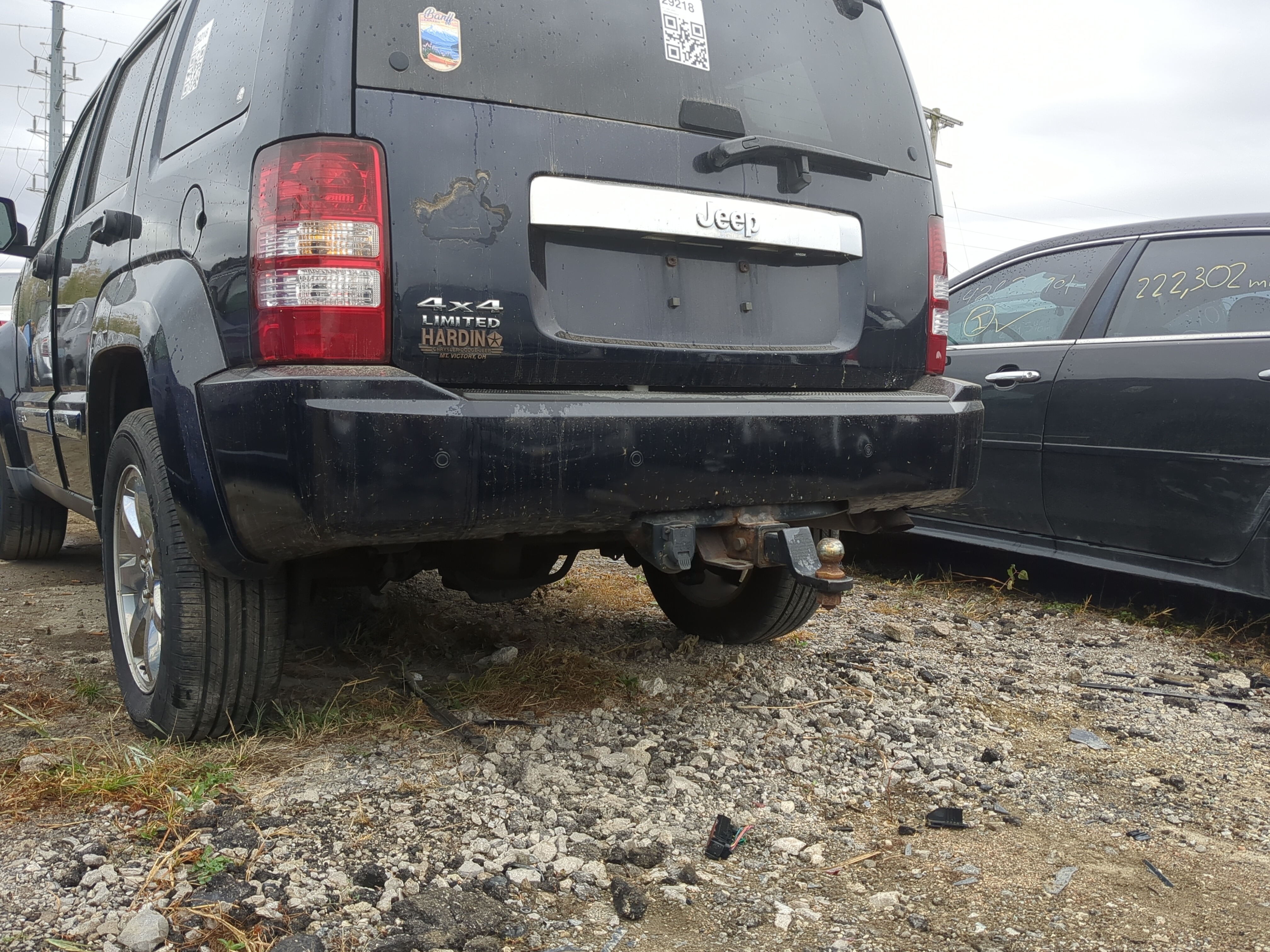 2008-2012 Jeep Liberty Rear Bumper Assembly Oem 1199908 - Oemusedautoparts1.com