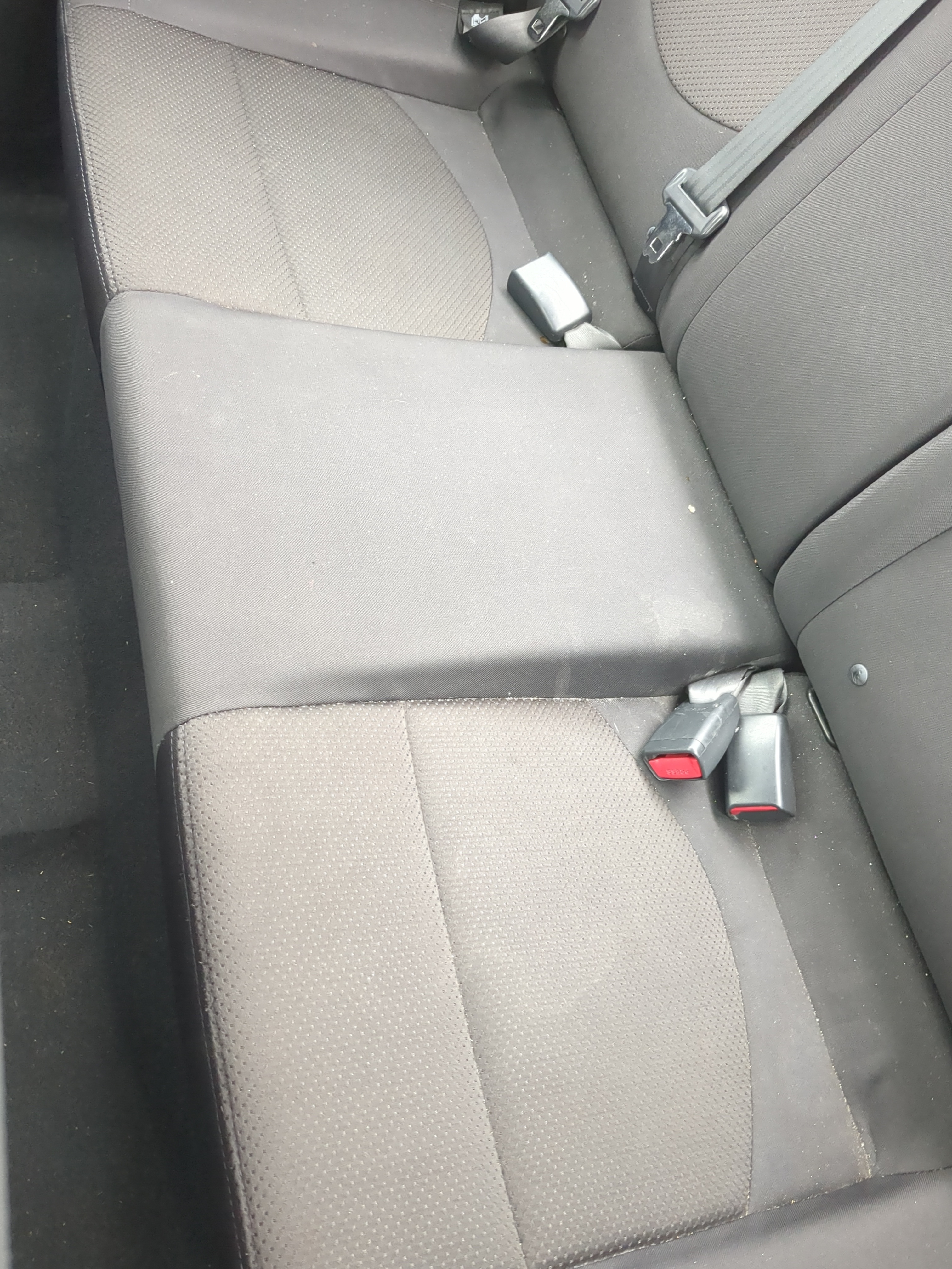 2012 Kia Forte Koup Rear Seat Oem 1200355 - Oemusedautoparts1.com