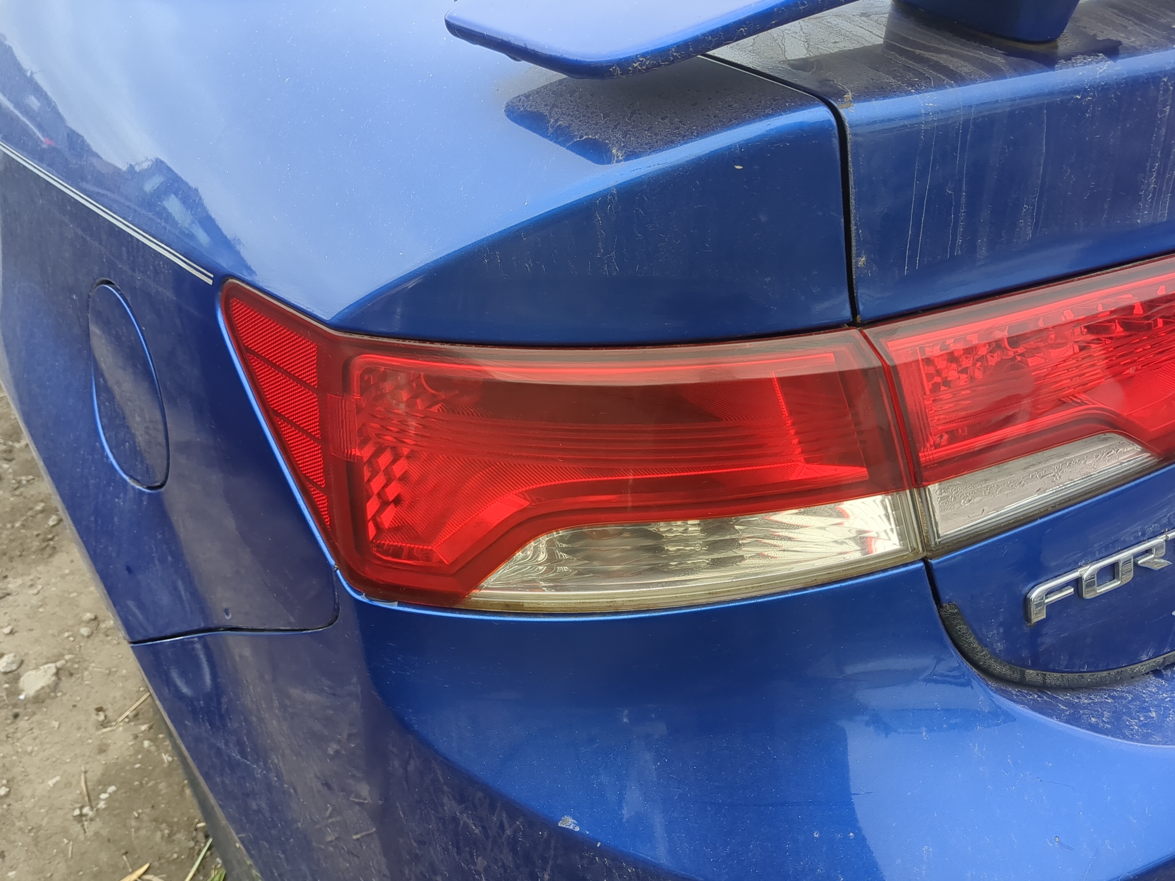 Picture of 2010-2013 Kia Forte Koup Driver Left Side Tail Light Taillight Oem 1200363