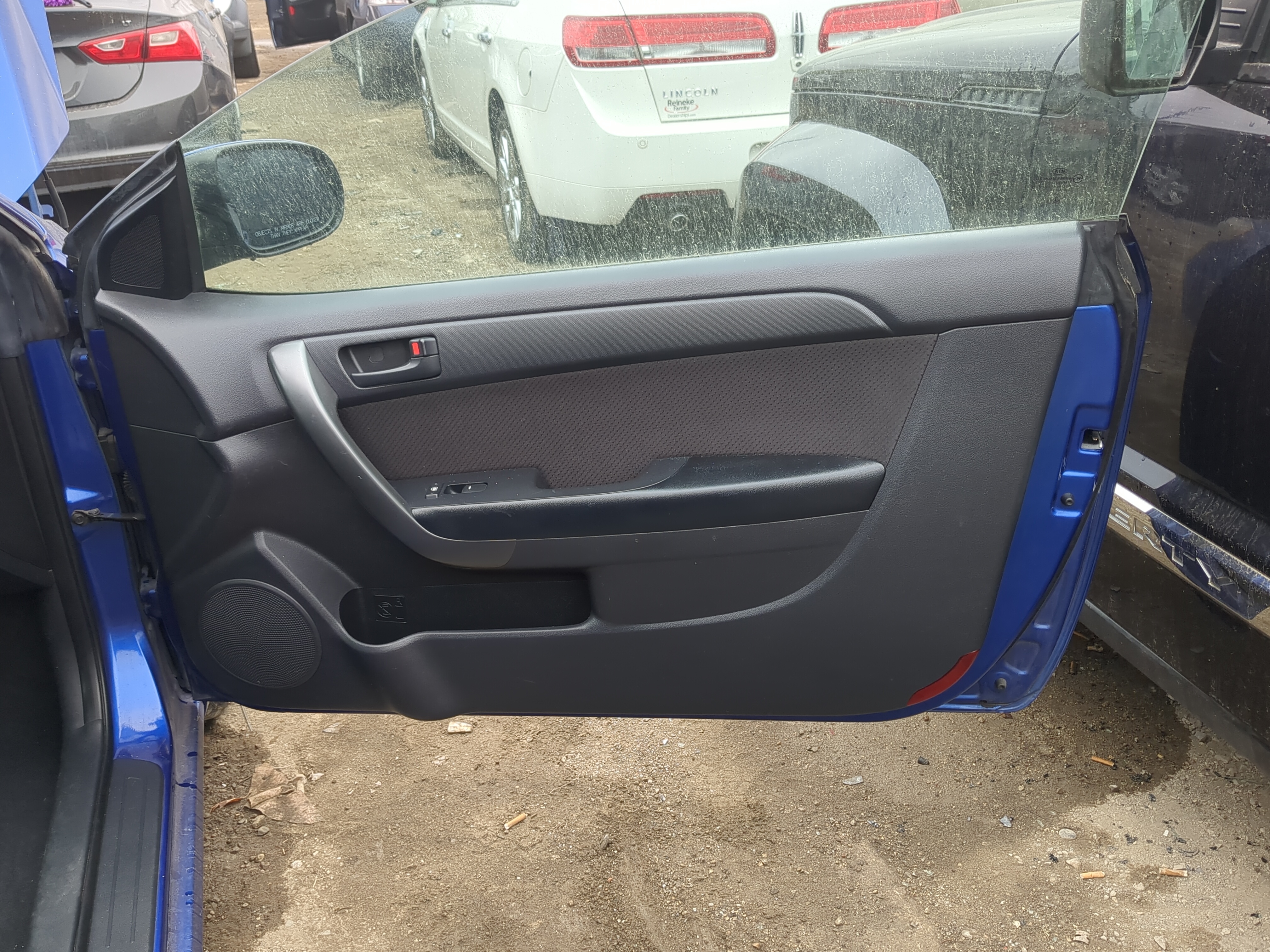 Picture of 2012 Kia Forte Koup Front Right Passenger Interior Door Panel Trim 1200366