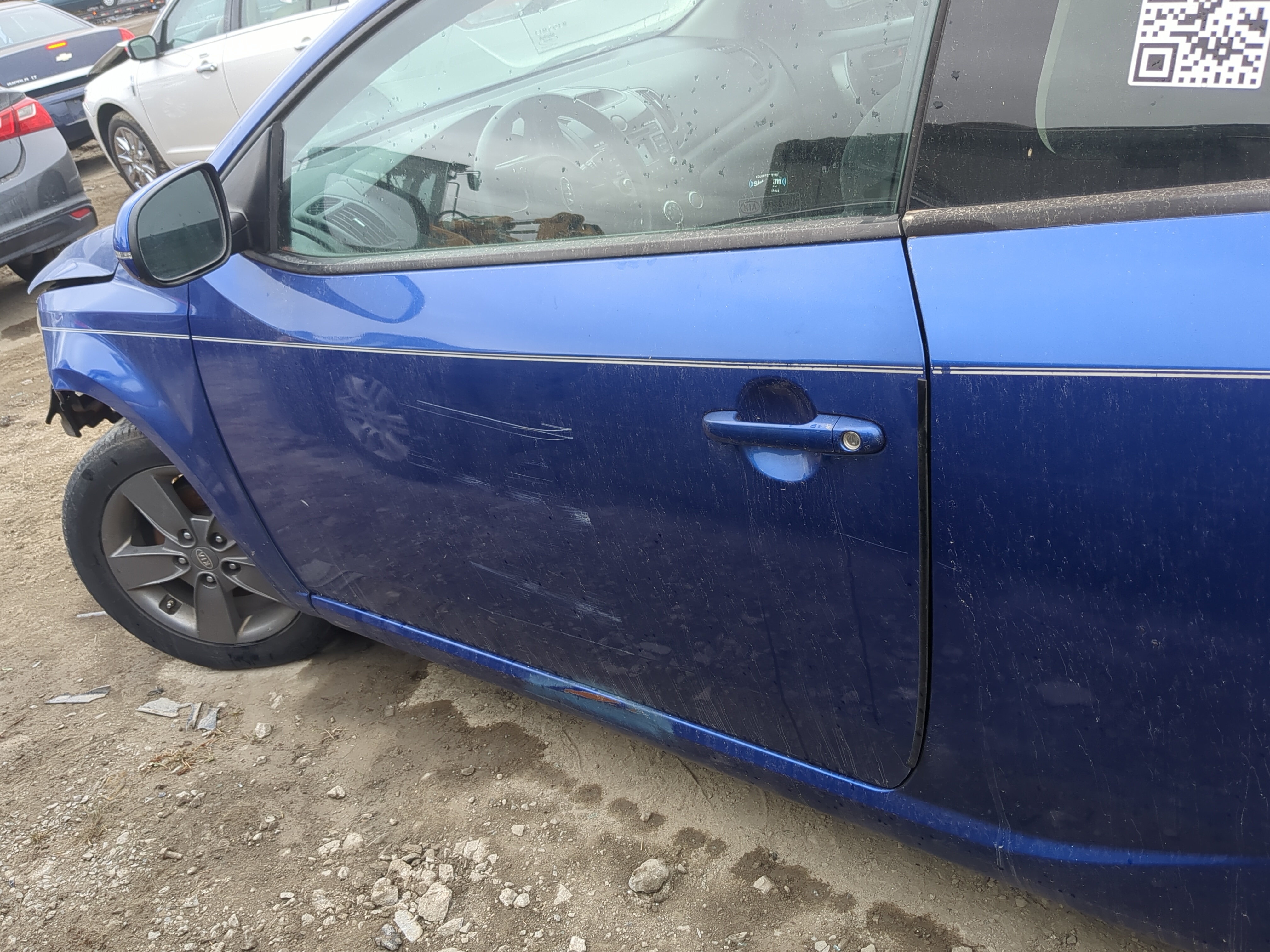 2010-2013 Kia Forte Koup Driver Front Door Oem 1200382 - Oemusedautoparts1.com