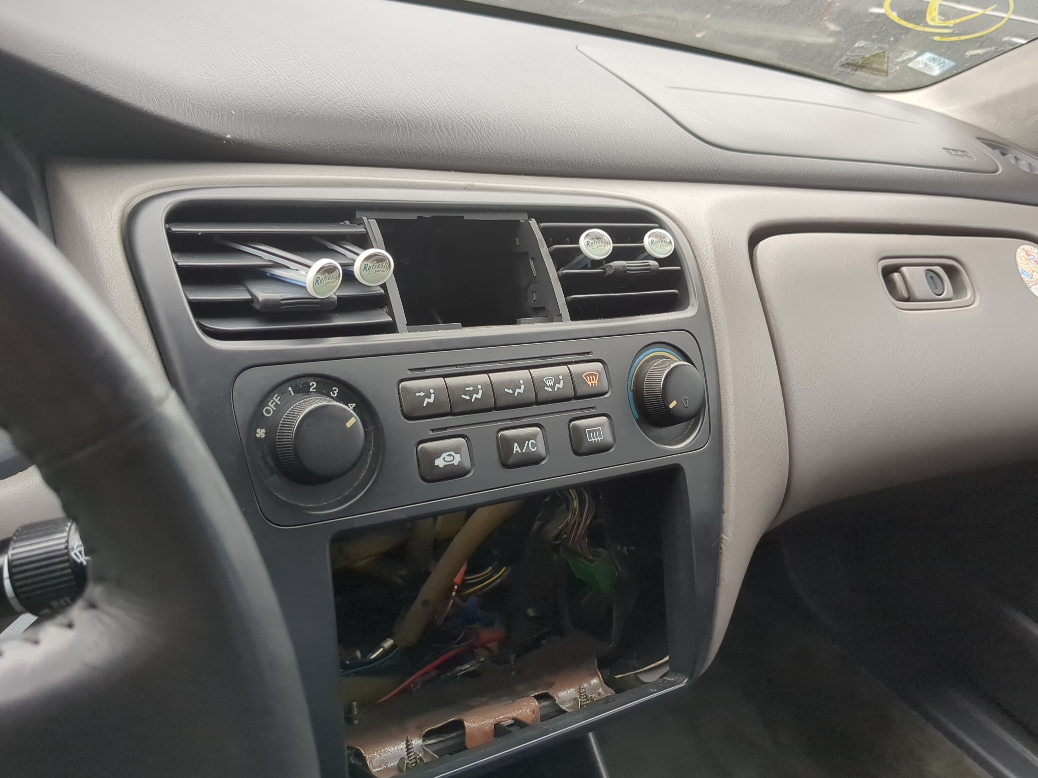 Picture of 2001-2002 Honda Accord Ac Heater Climate Control 1200387