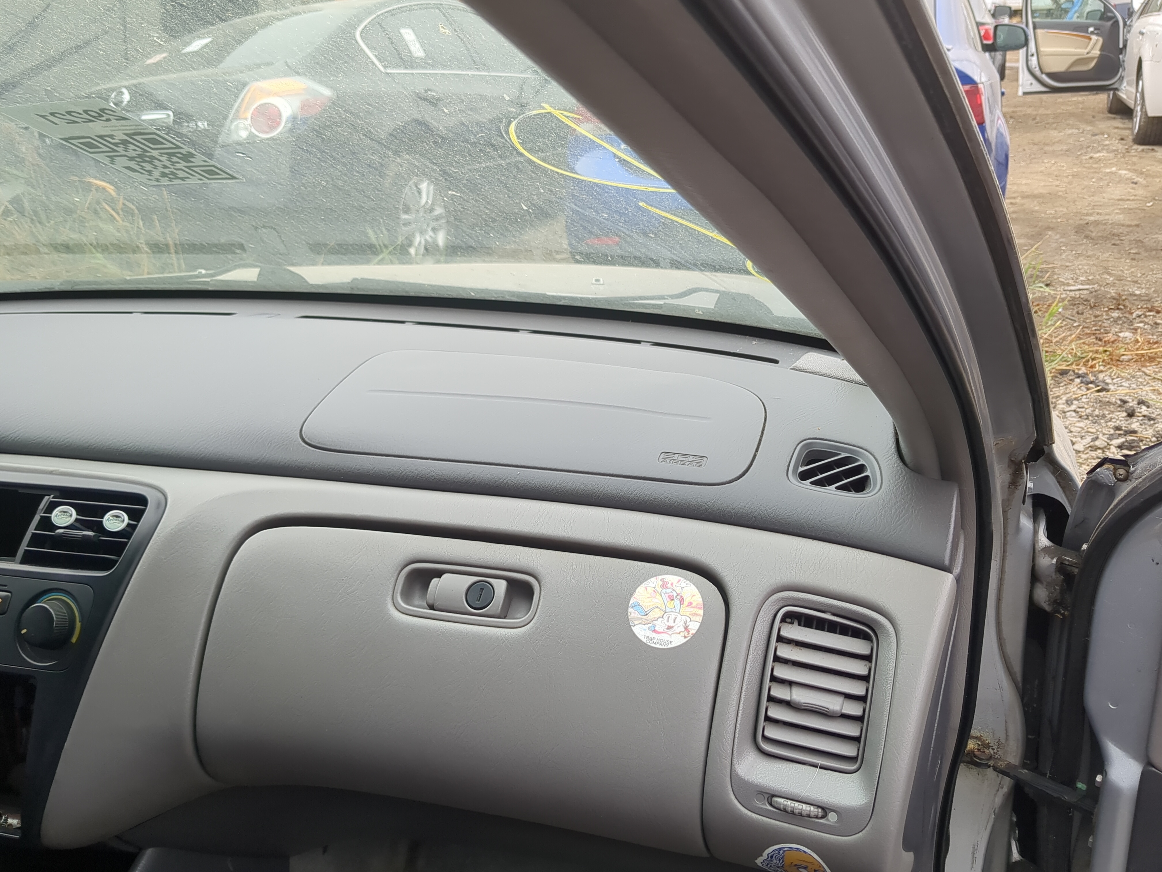 2000-2002 Honda Accord Air Bag Passenger Right Dashboard Oem 1200406 - Oemusedautoparts1.com