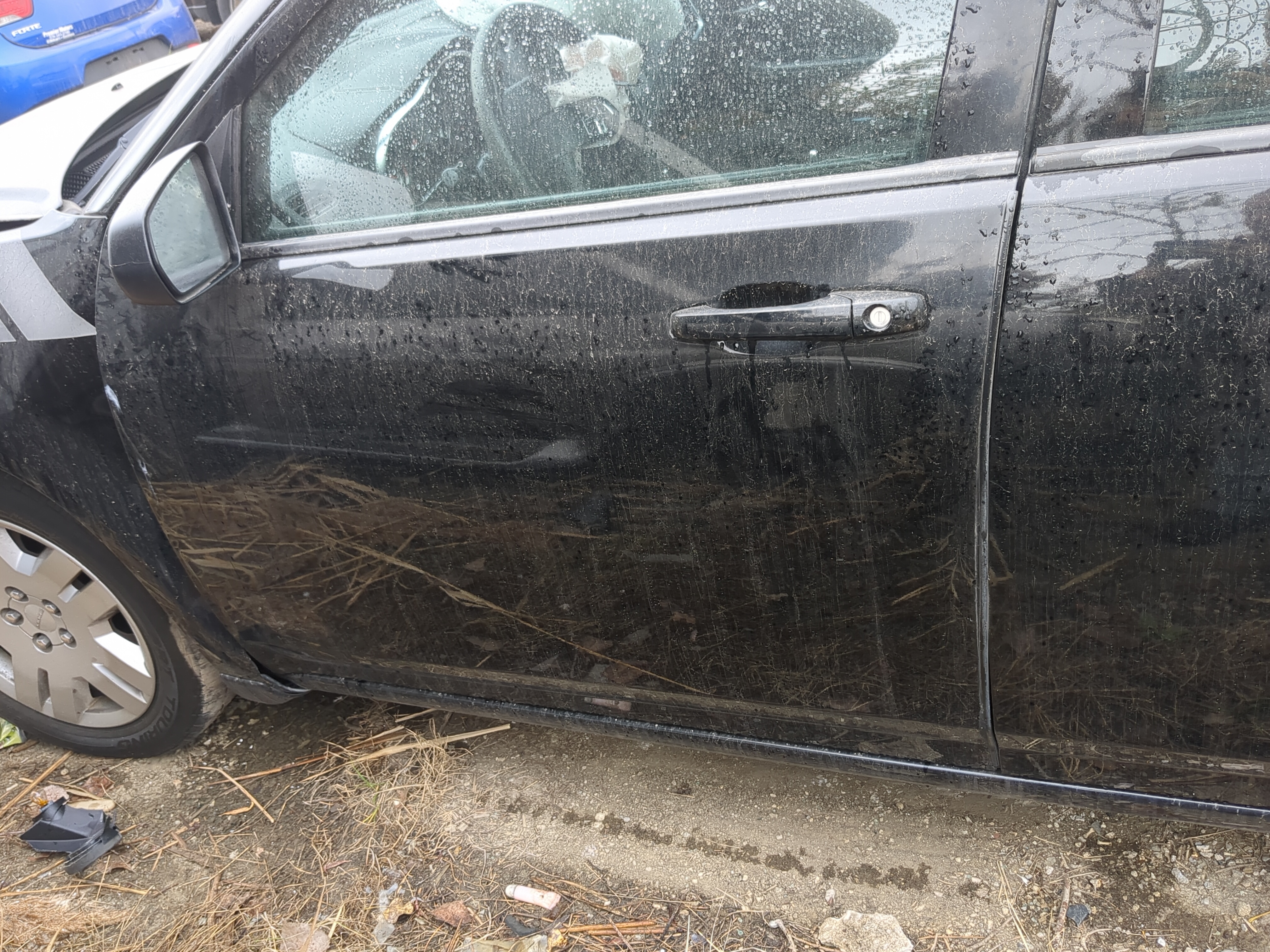 2011-2014 Dodge Avenger Driver Front Door Oem 1200564 - Oemusedautoparts1.com