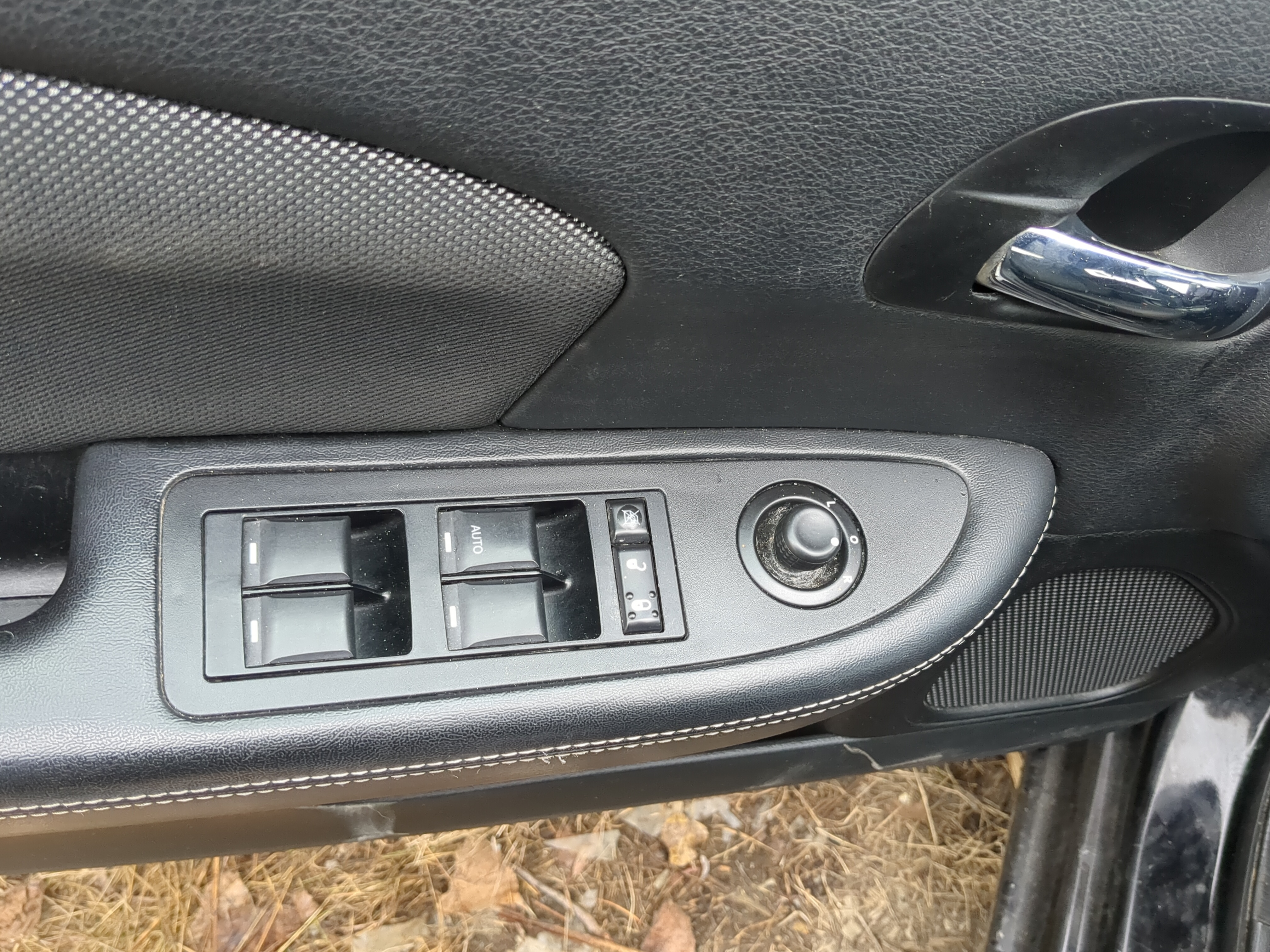 2008-2014 Dodge Avenger Driver Left Door Master Power Window Switch 1200681 - Oemusedautoparts1.com
