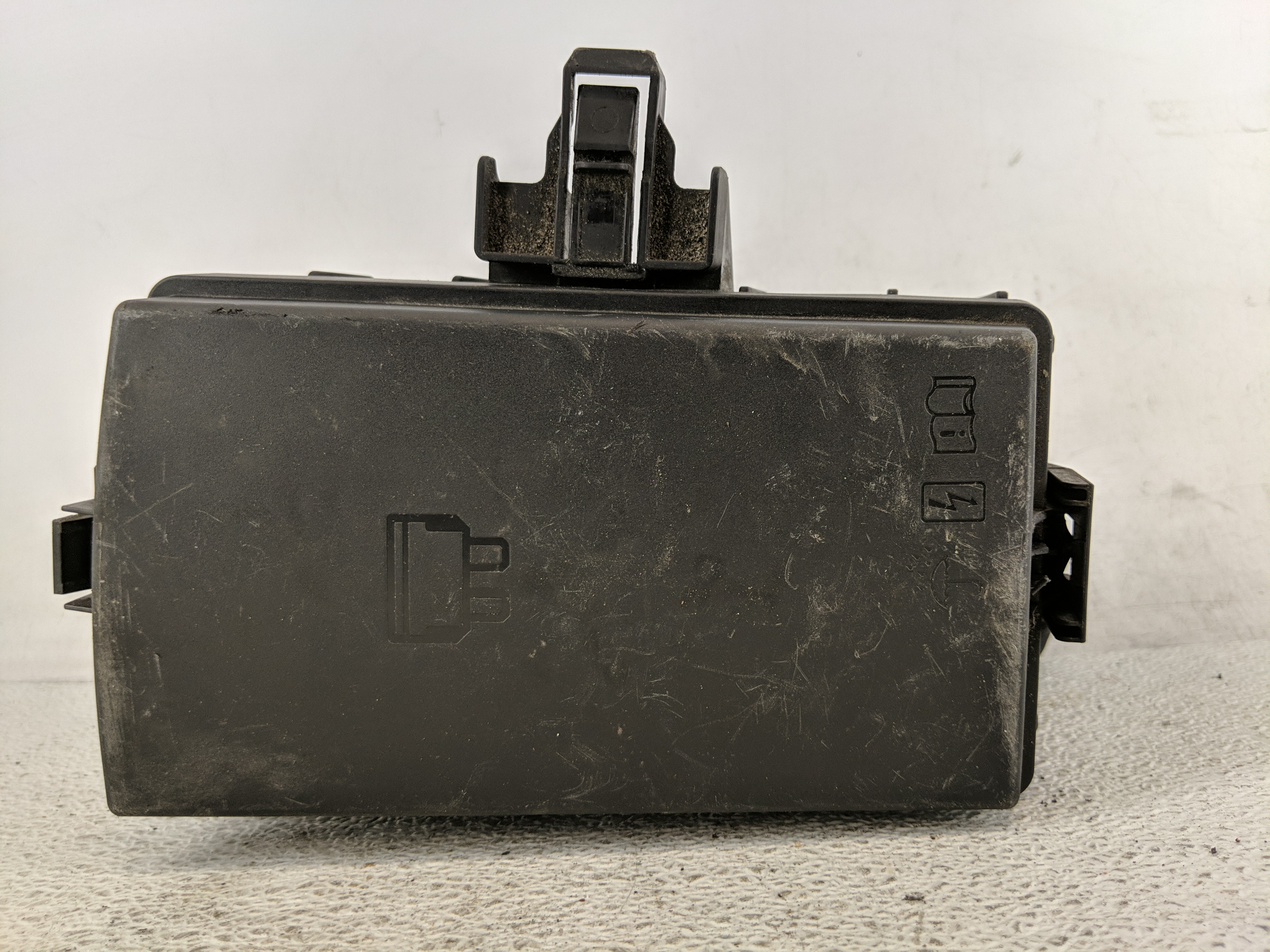 2018-2022 Volkswagen Tiguan Fusebox Fuse Box Relay Module 1200708 - Oemusedautoparts1.com