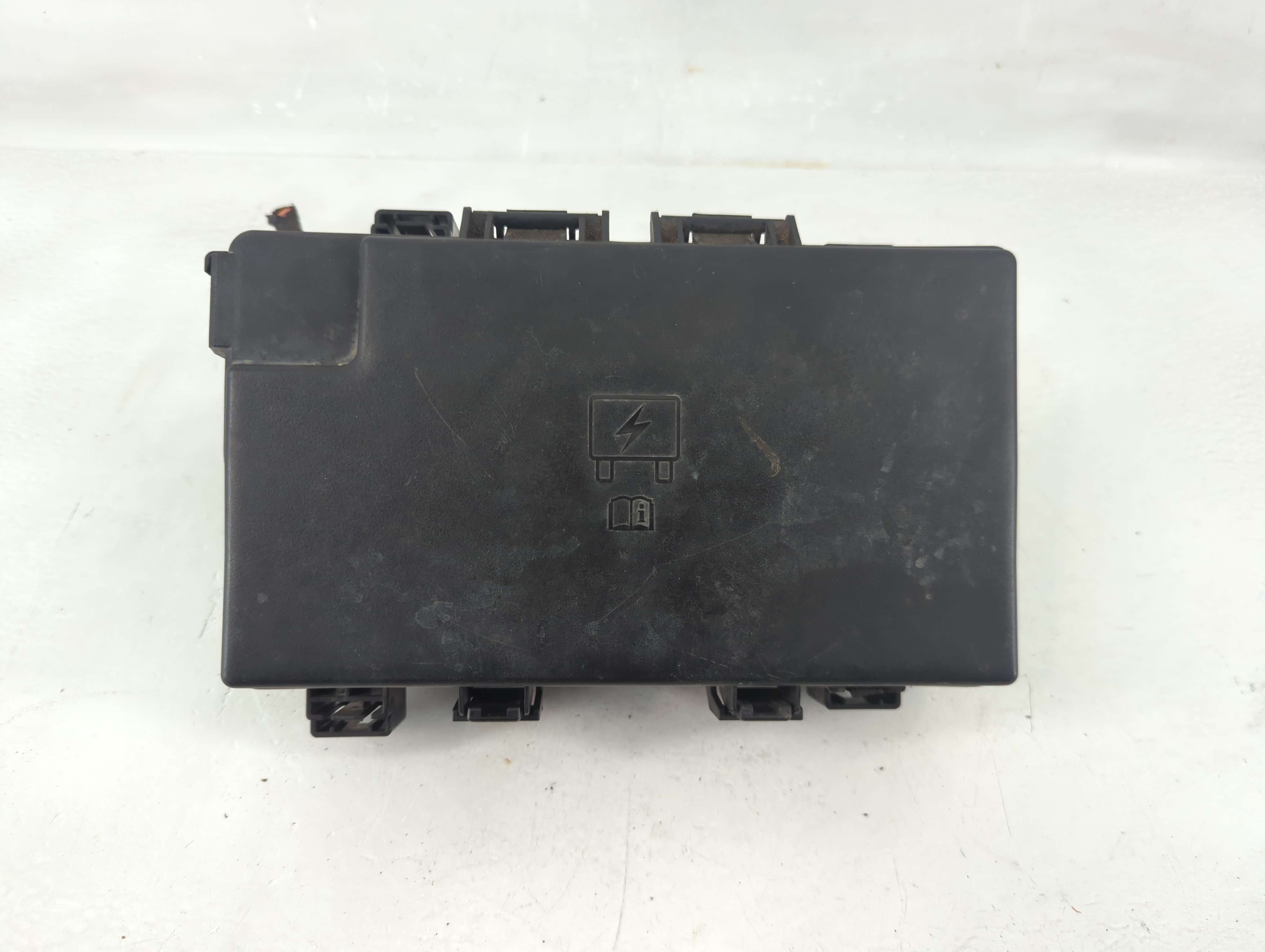 2018 Dodge Ram 1500 Fusebox Fuse Box Relay Module P68322373ab 1200724 - Oemusedautoparts1.com