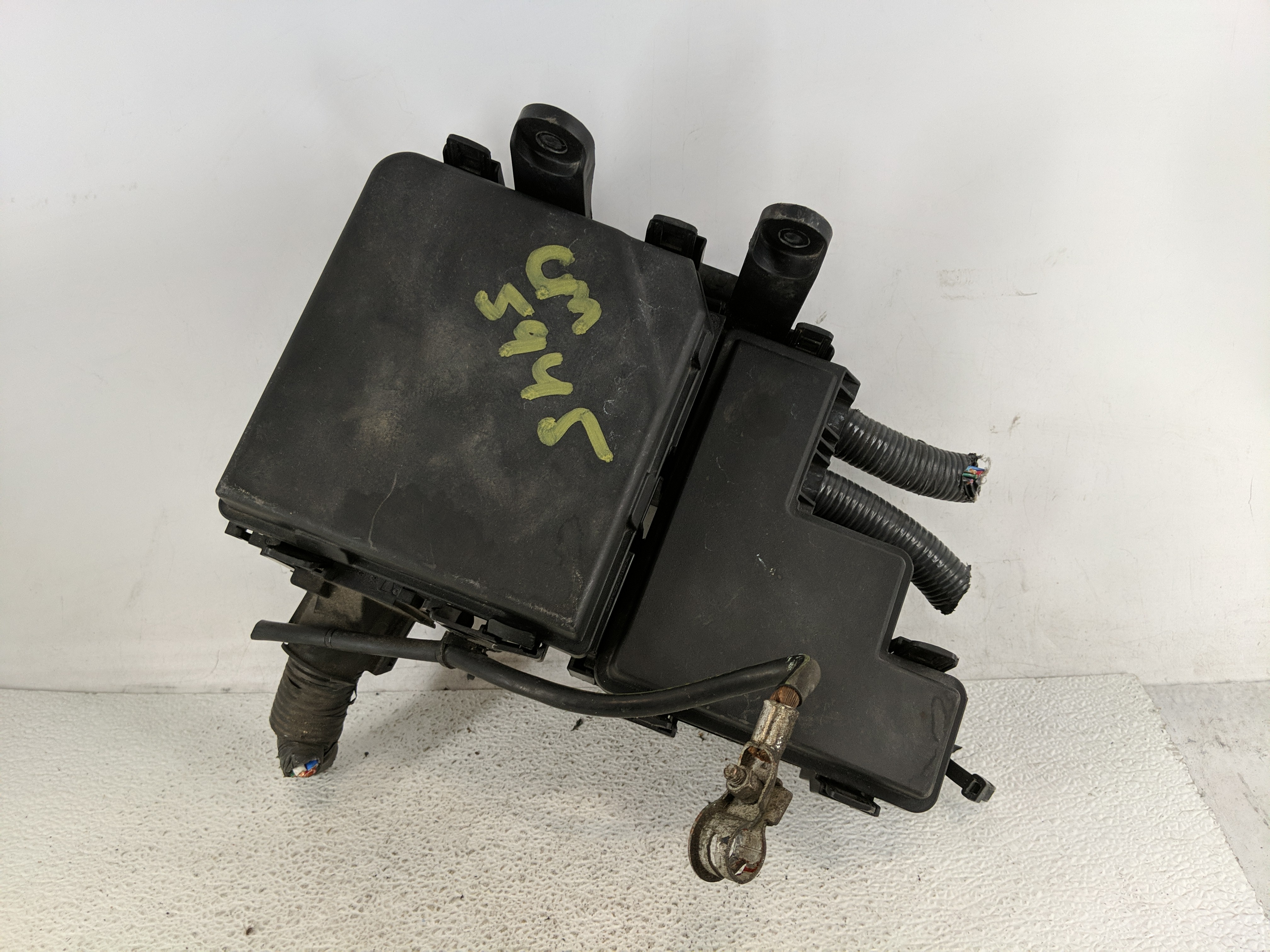 2014-2016 Nissan Rogue Fusebox Fuse Box Relay Module 284b7 4ba0a 1200729 - Oemusedautoparts1.com