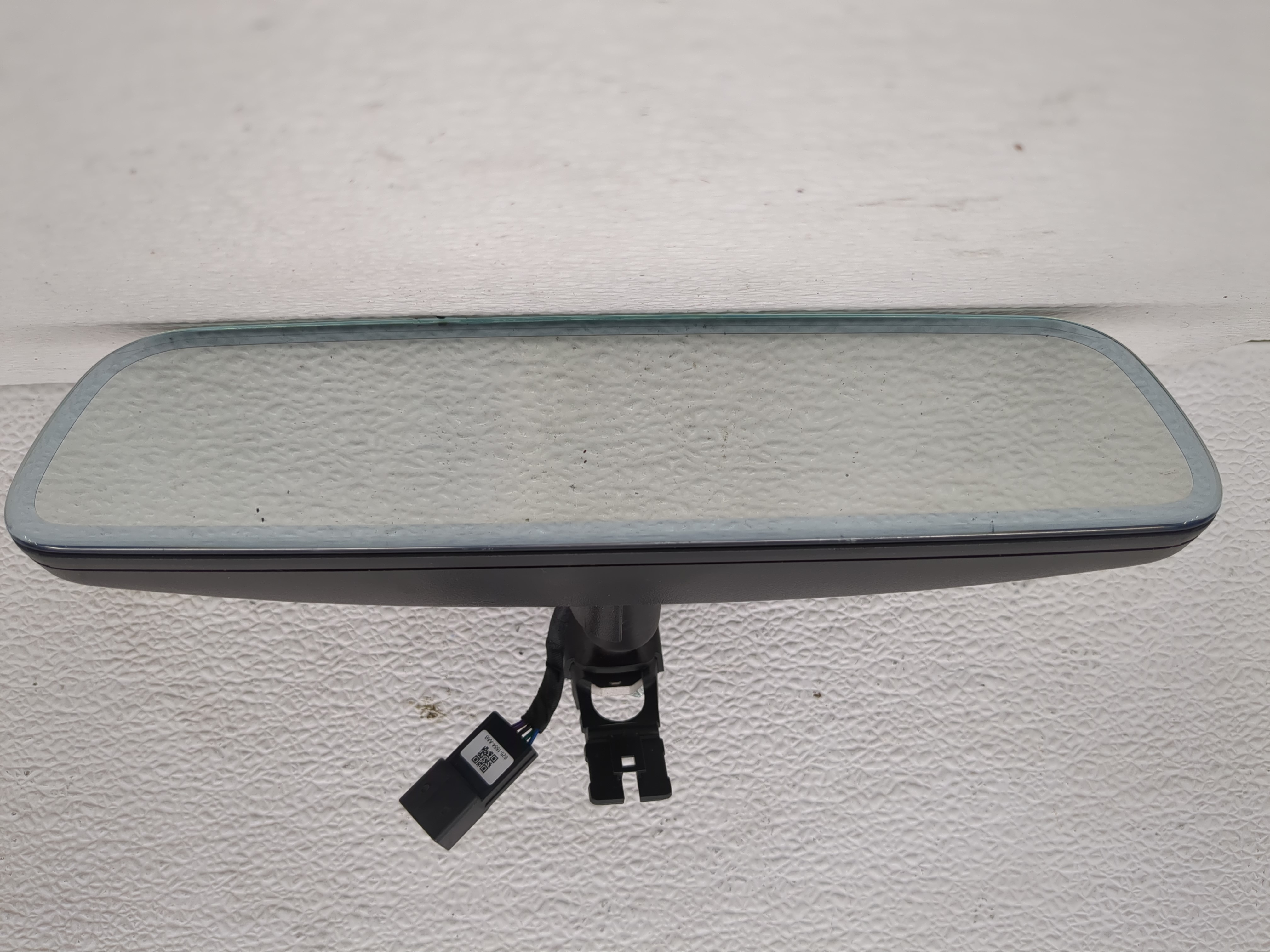 2022 Kia Stinger Interior Rear View Mirror Oem 1200739 - Oemusedautoparts1.com