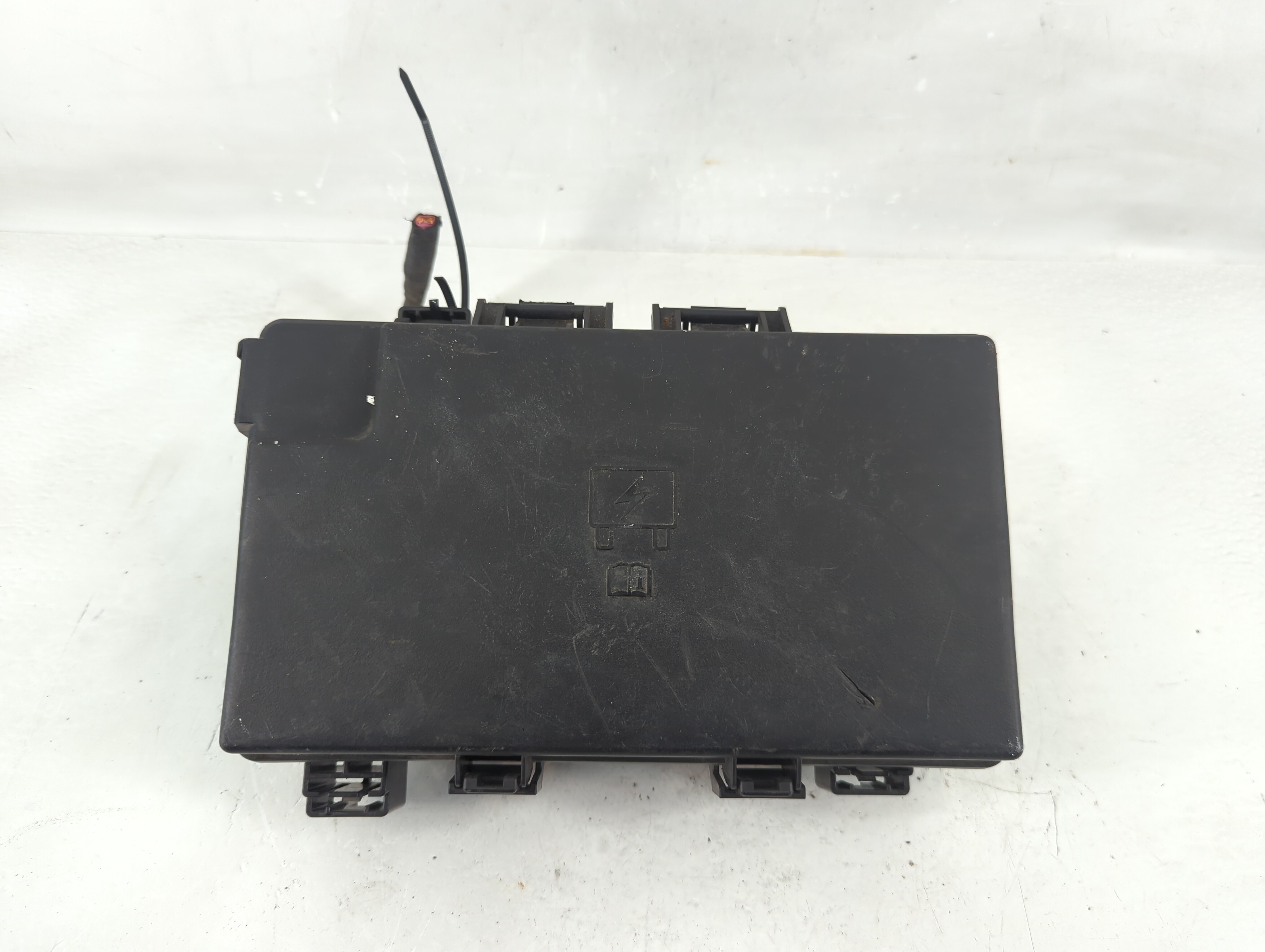 2018 Dodge Ram 1500 Fusebox Fuse Box Relay Module P68322373ac 1200753 - Oemusedautoparts1.com