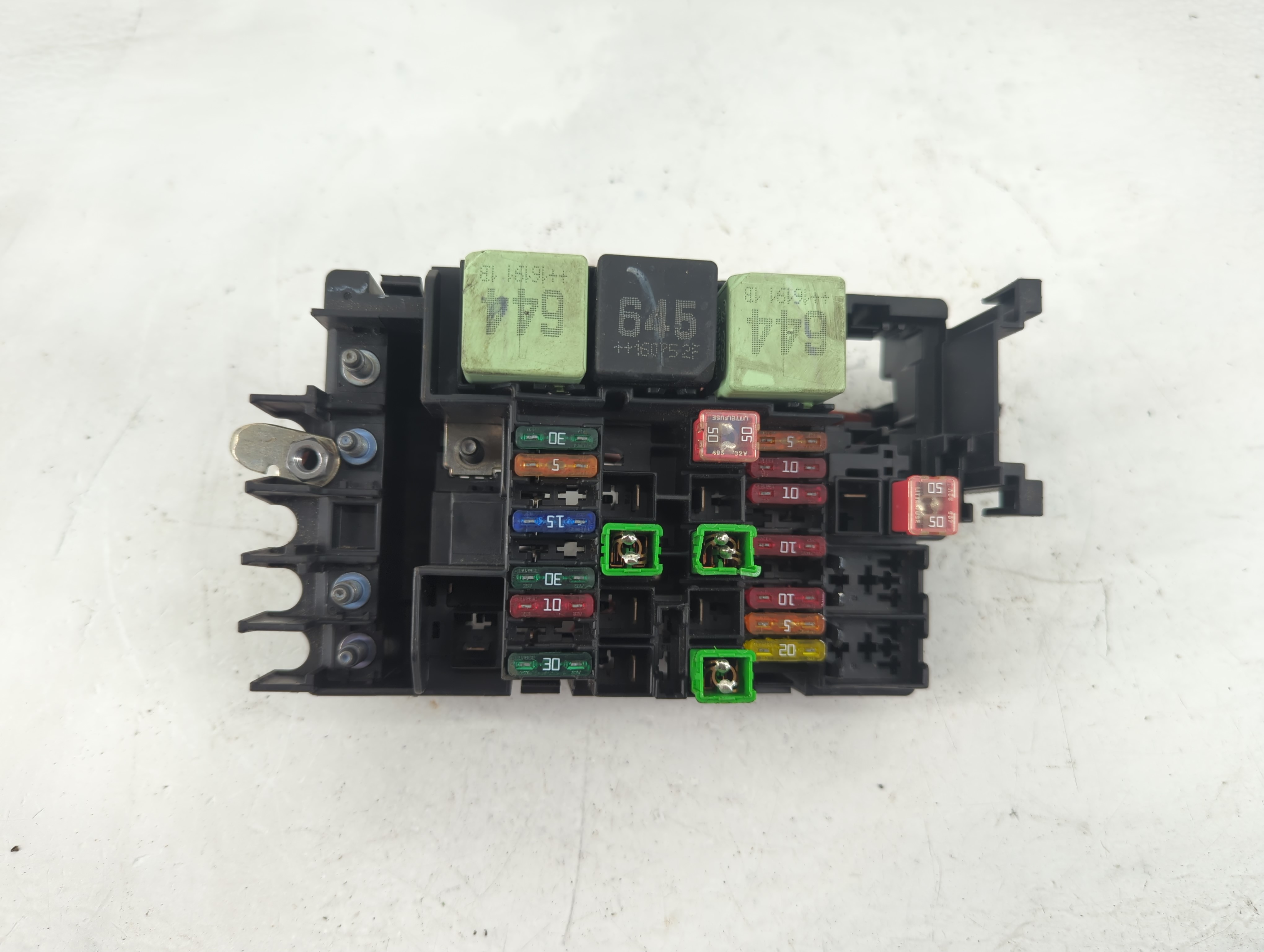 2015-2018 Volkswagen Jetta Fusebox Fuse Box Relay Module 5c0.937.819l 1200755 - Oemusedautoparts1.com